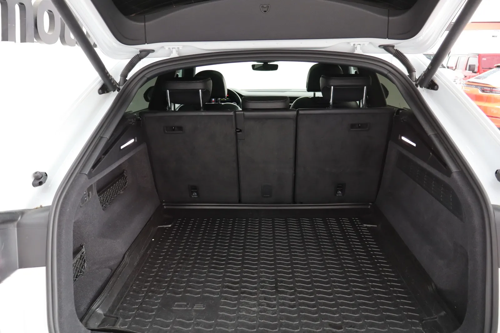 Audi Q8 hybrid S-Line 55 TFSI 2023