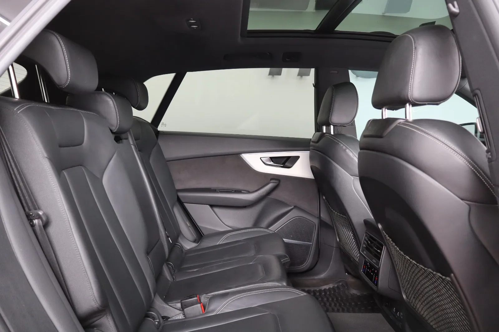 Audi Q8 hybrid S-Line 55 TFSI 2023