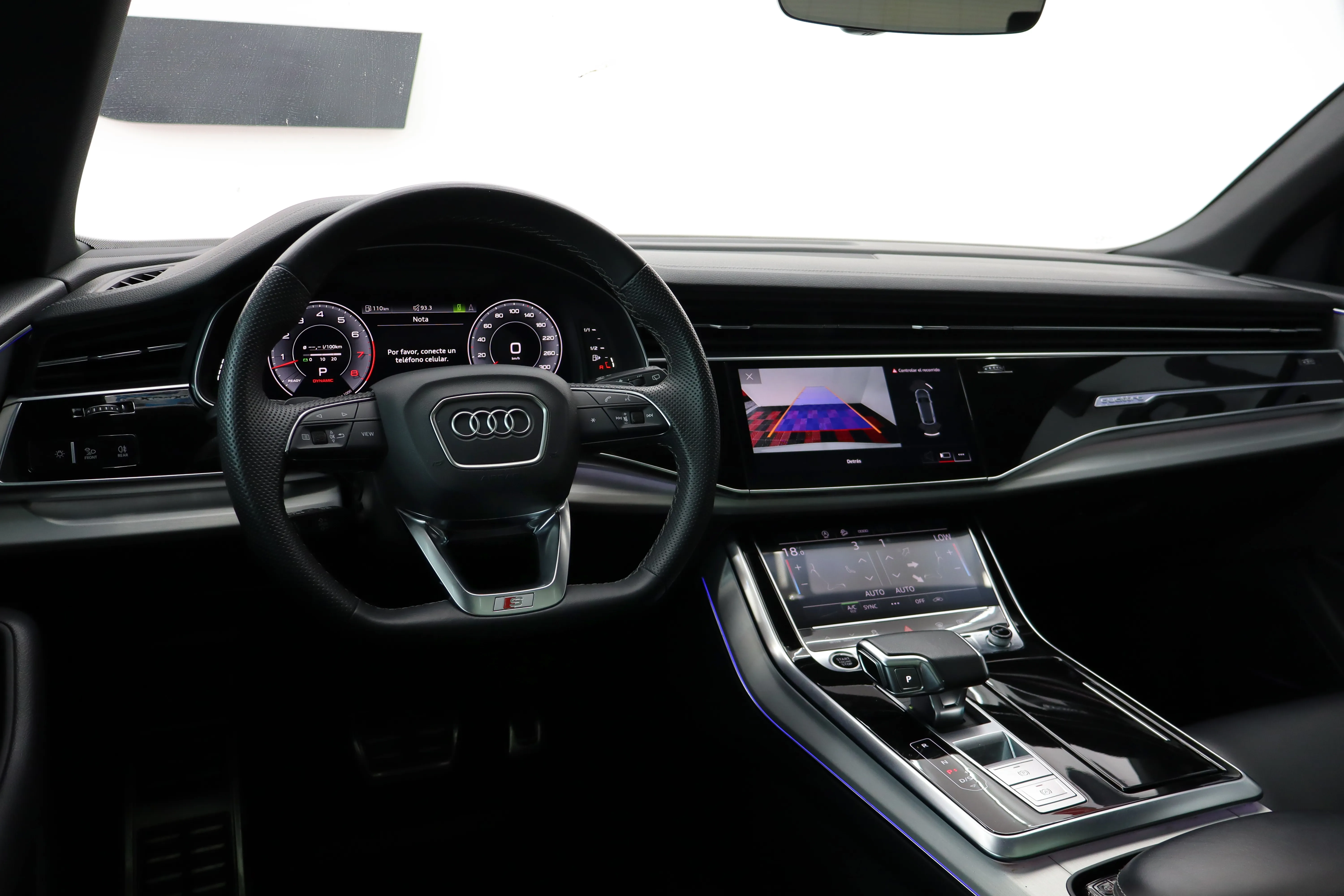 Audi Q8 S-Line 2023