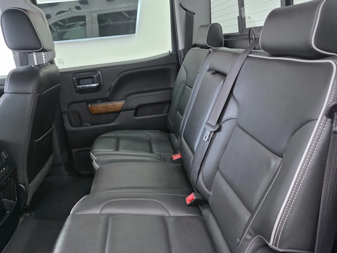 Chevrolet Cheyenne High Country 2018
