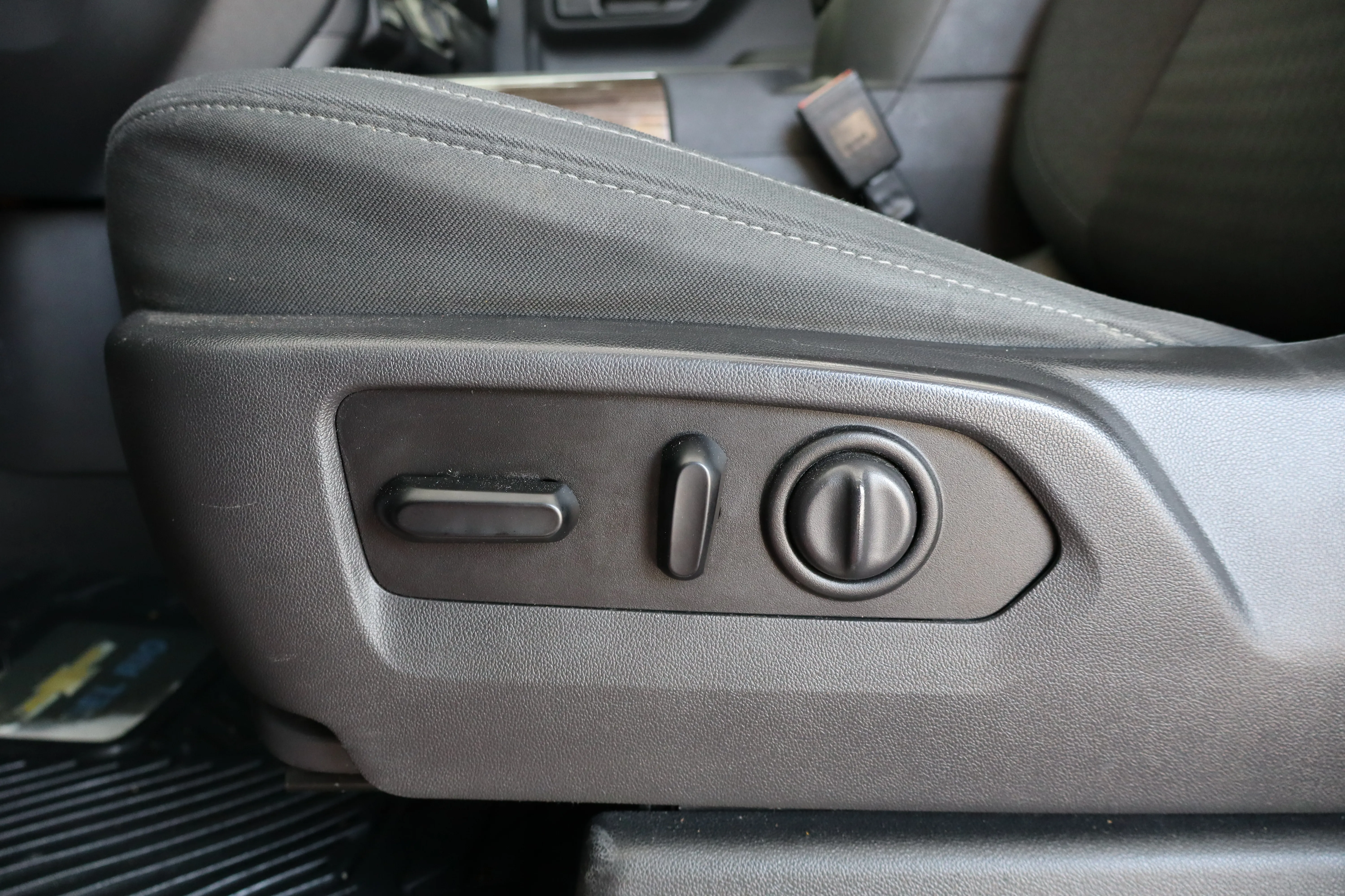 Chevrolet Cheyenne RST 2021