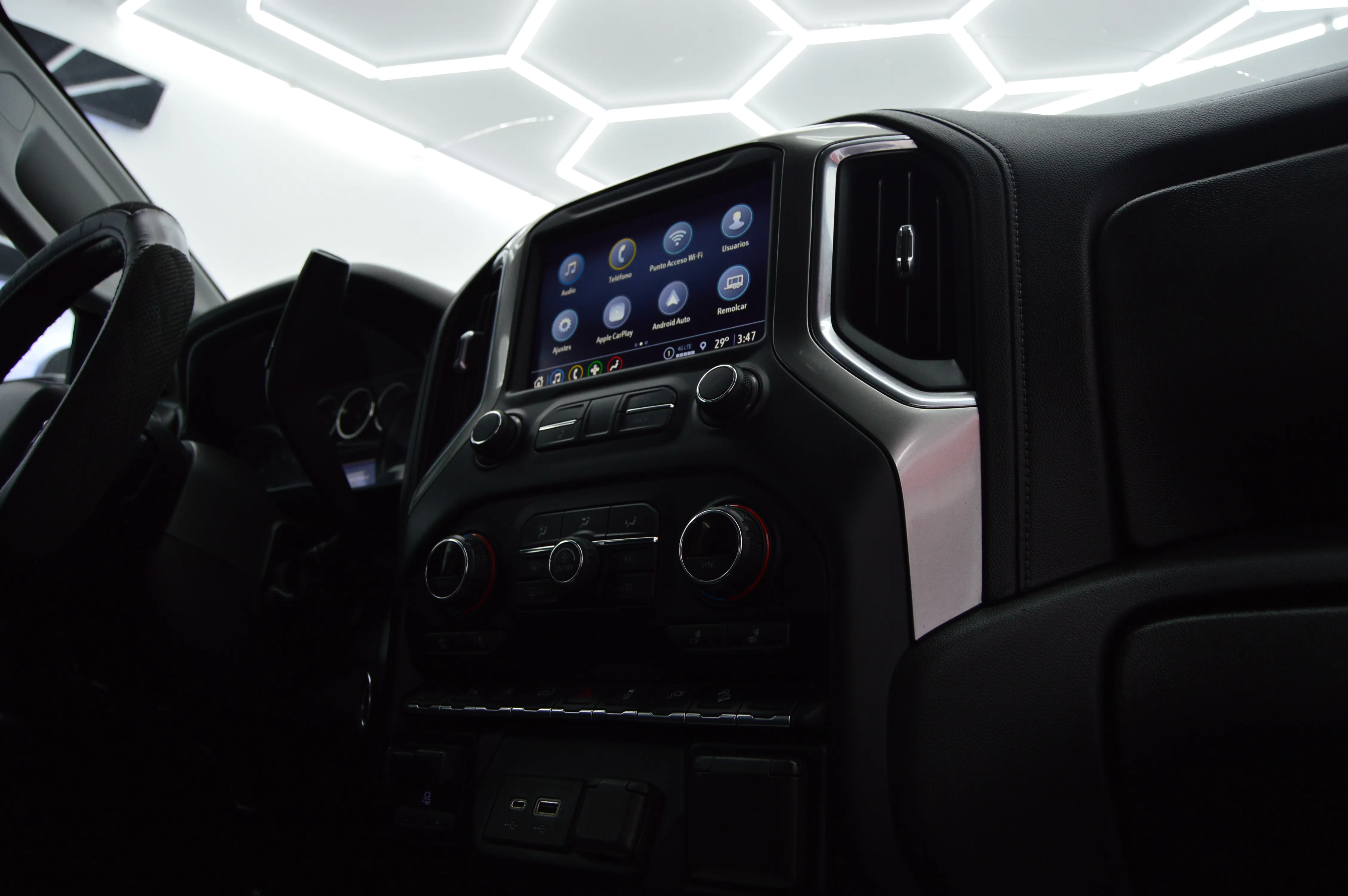 Chevrolet Cheyenne RST 2021