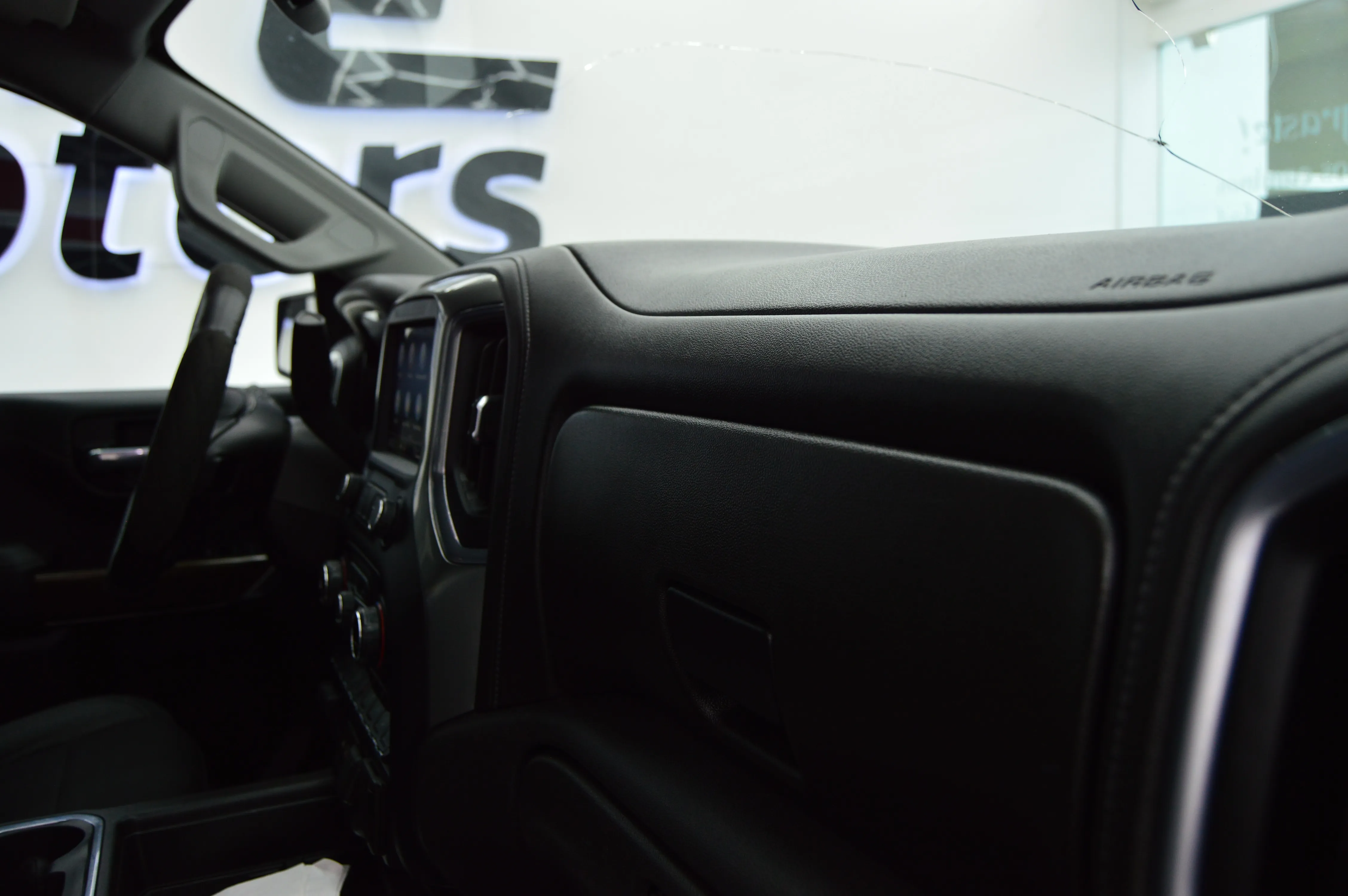 Chevrolet Cheyenne RST 2021