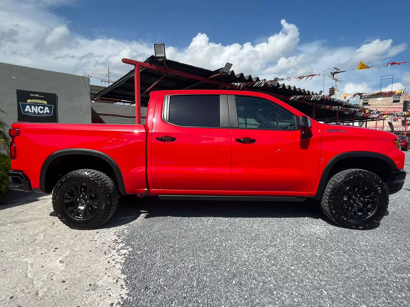 Chevrolet Cheyenne ZR2 2023