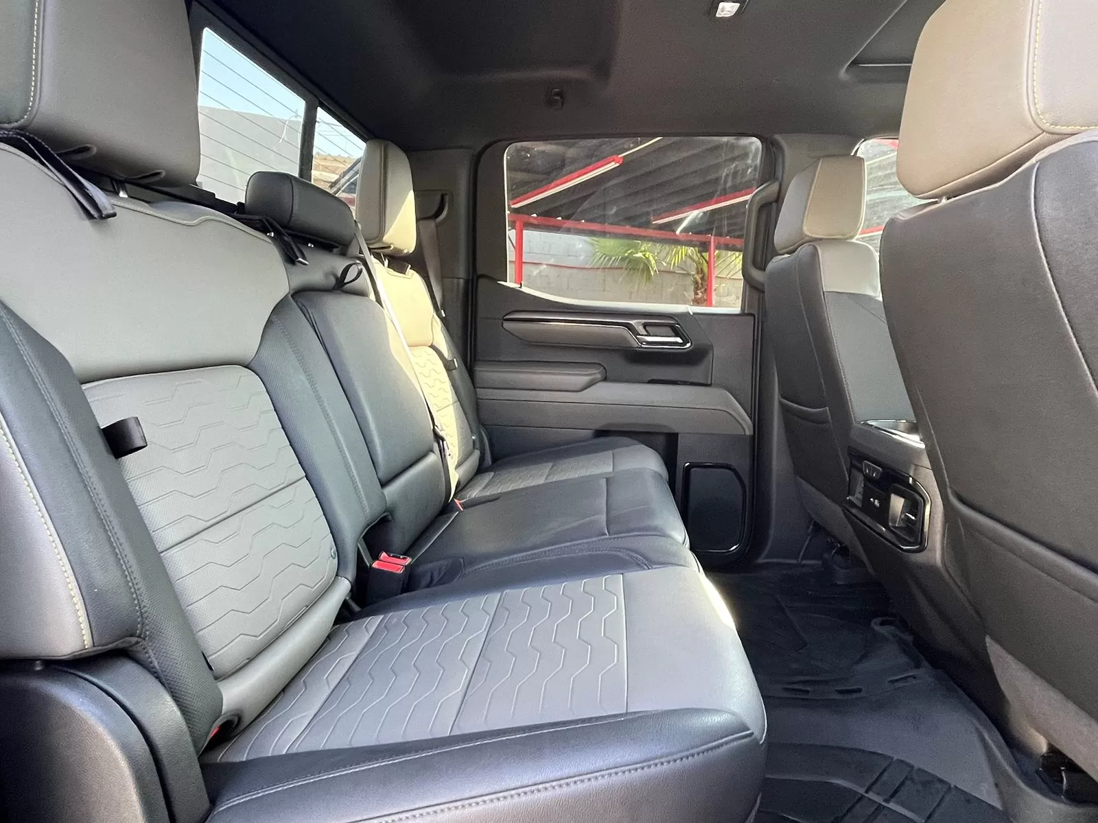 Chevrolet Cheyenne ZR2 2023