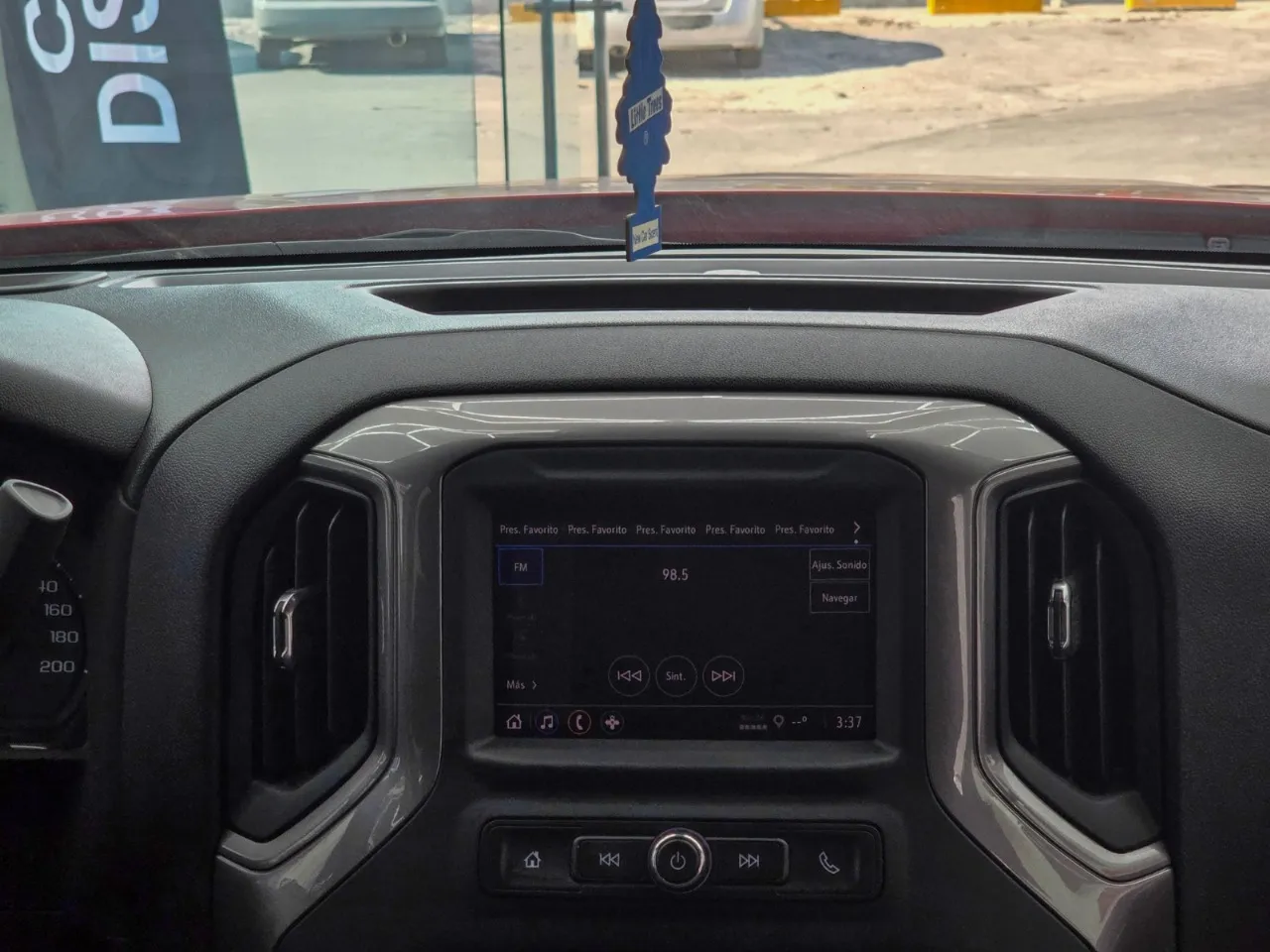 Chevrolet Silverado Crew Cab 2024