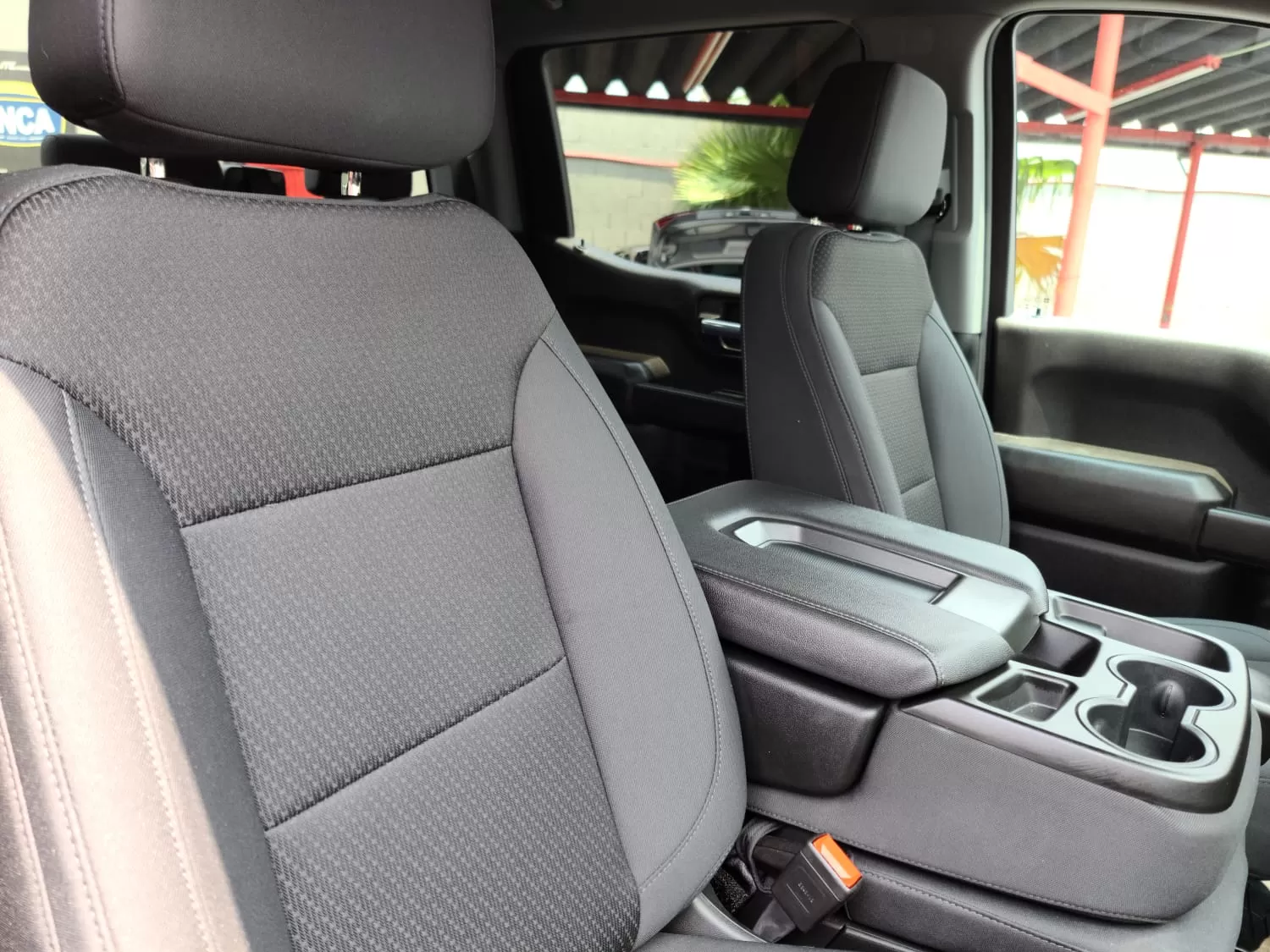 Chevrolet Silverado Doble Cabina 2024