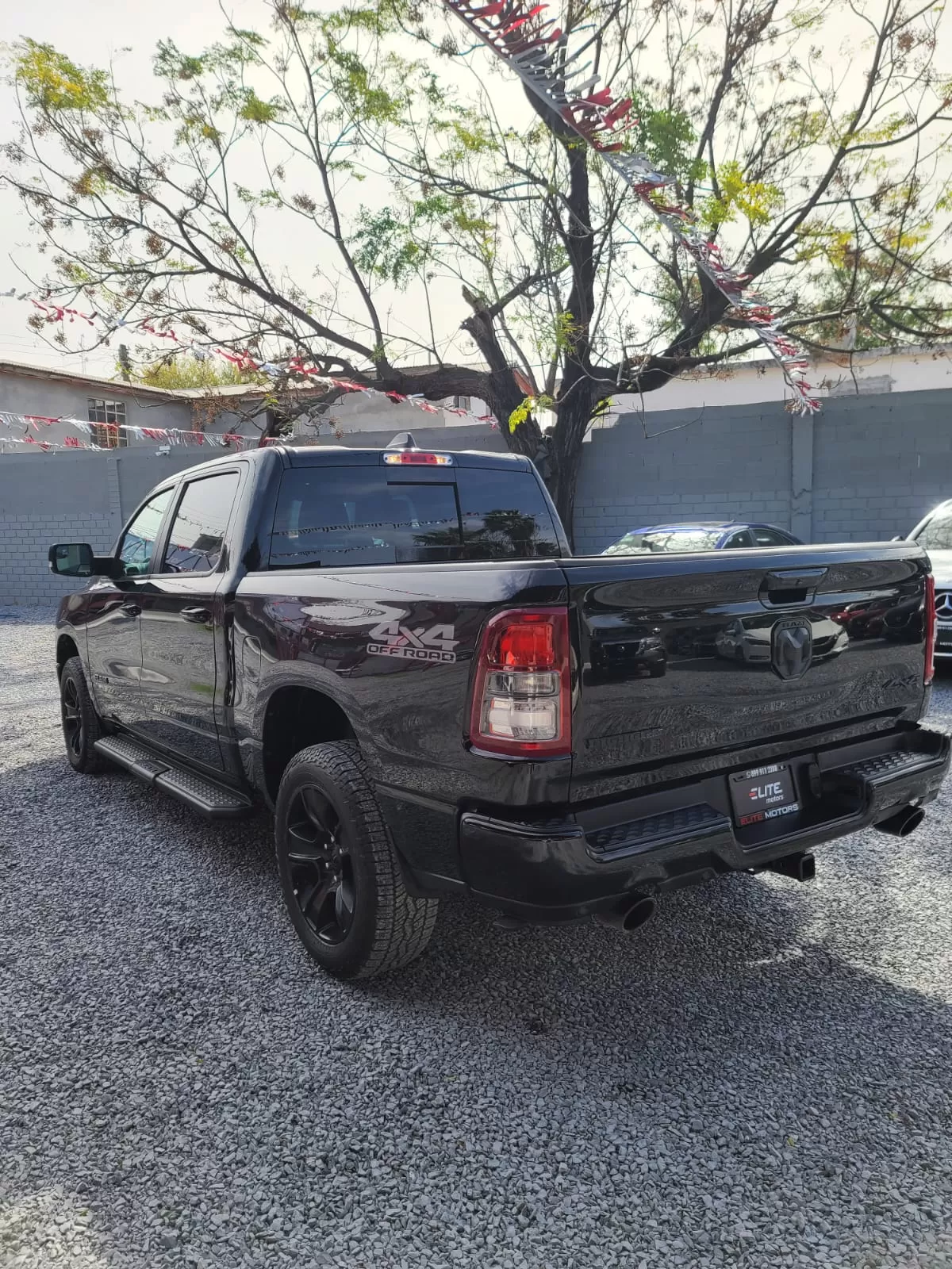 Dodge Ram 1500 Big Horn MildHybrid 2021