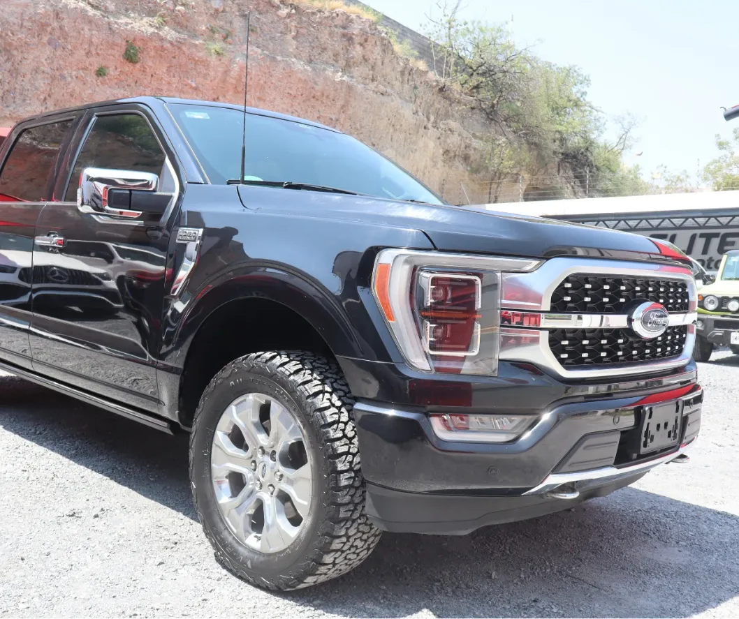Ford LOBO CREW CAB 2022