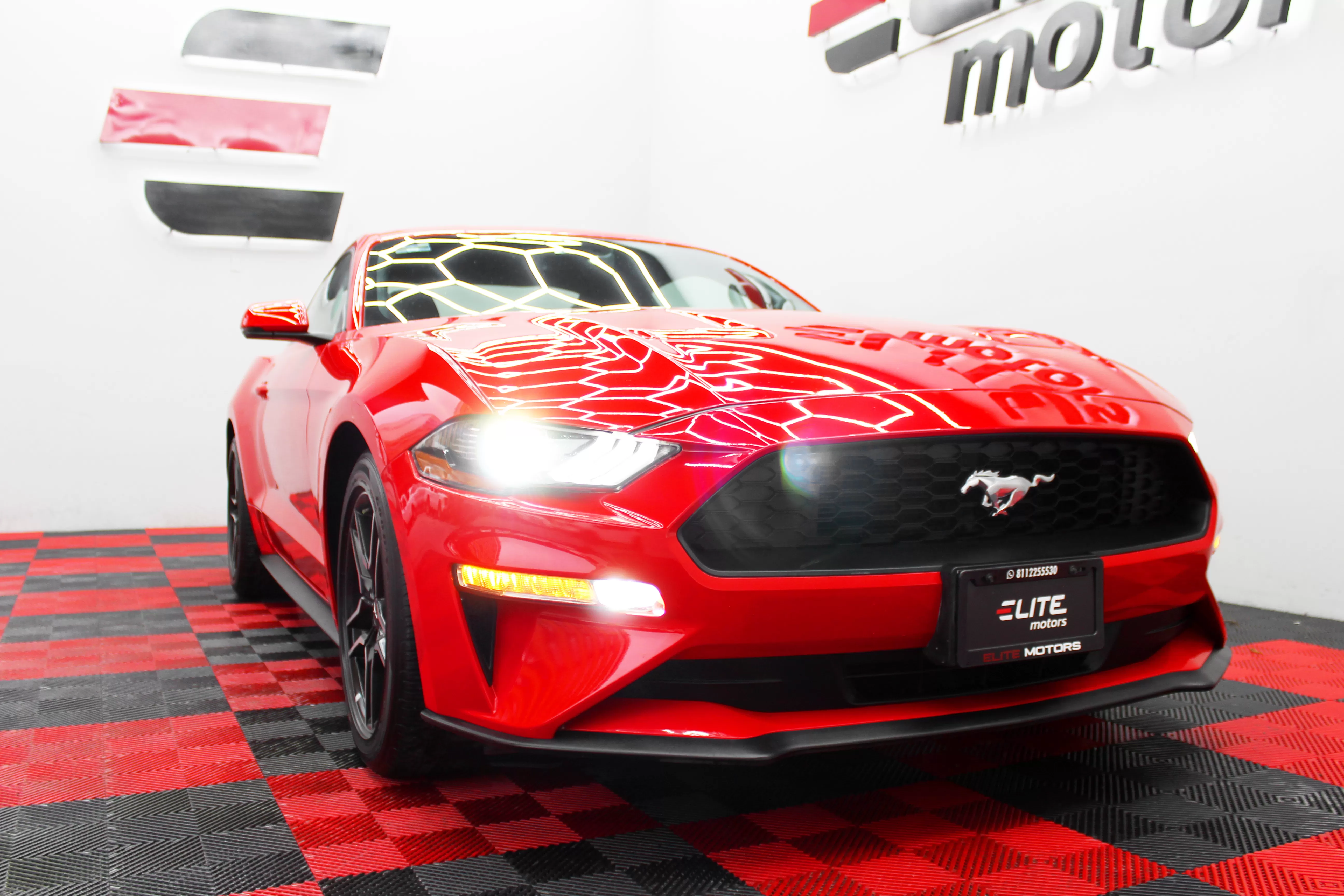 Ford Mustang EcoBoost 2019