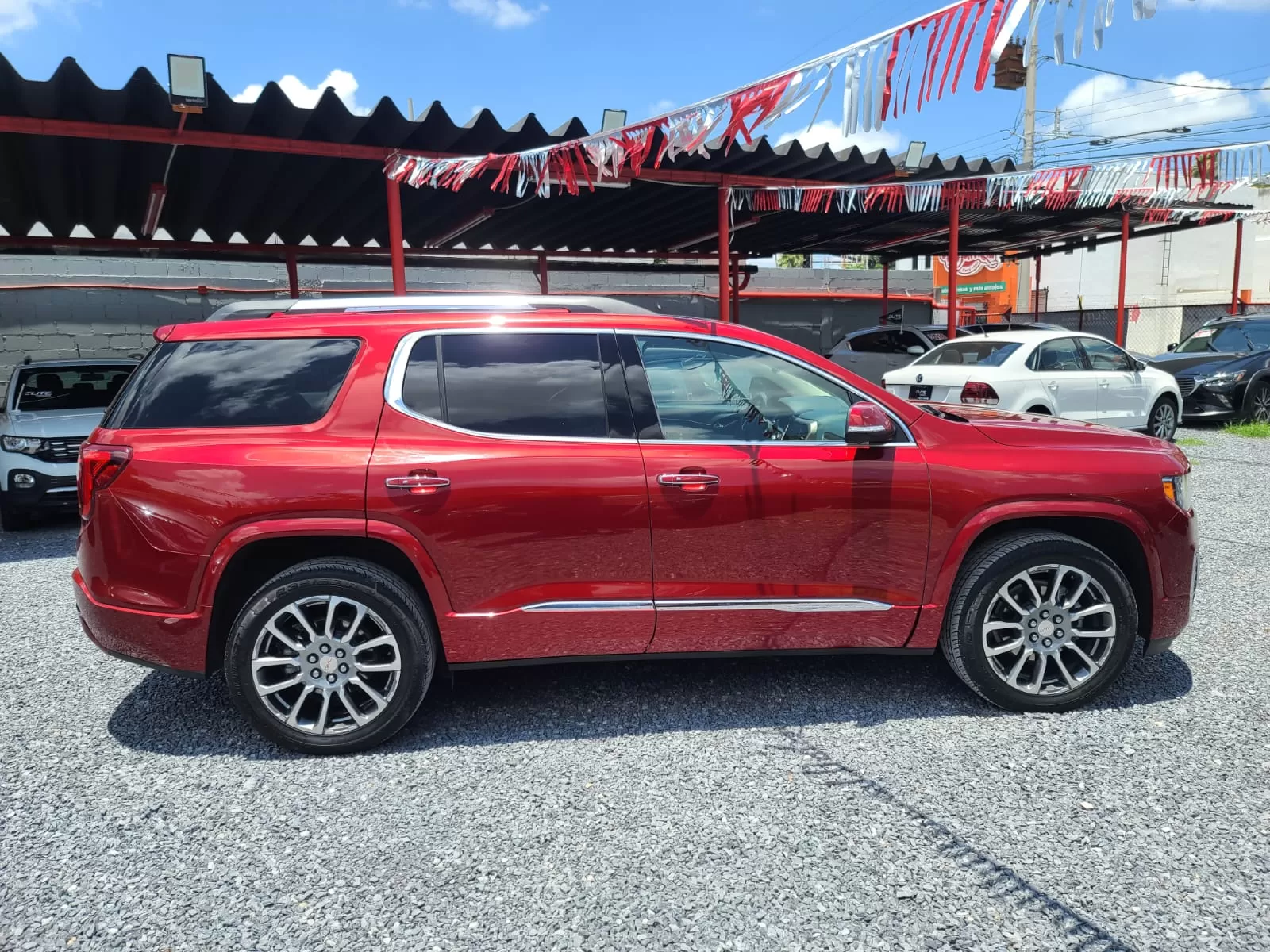 GMC Acadia Denali 2023