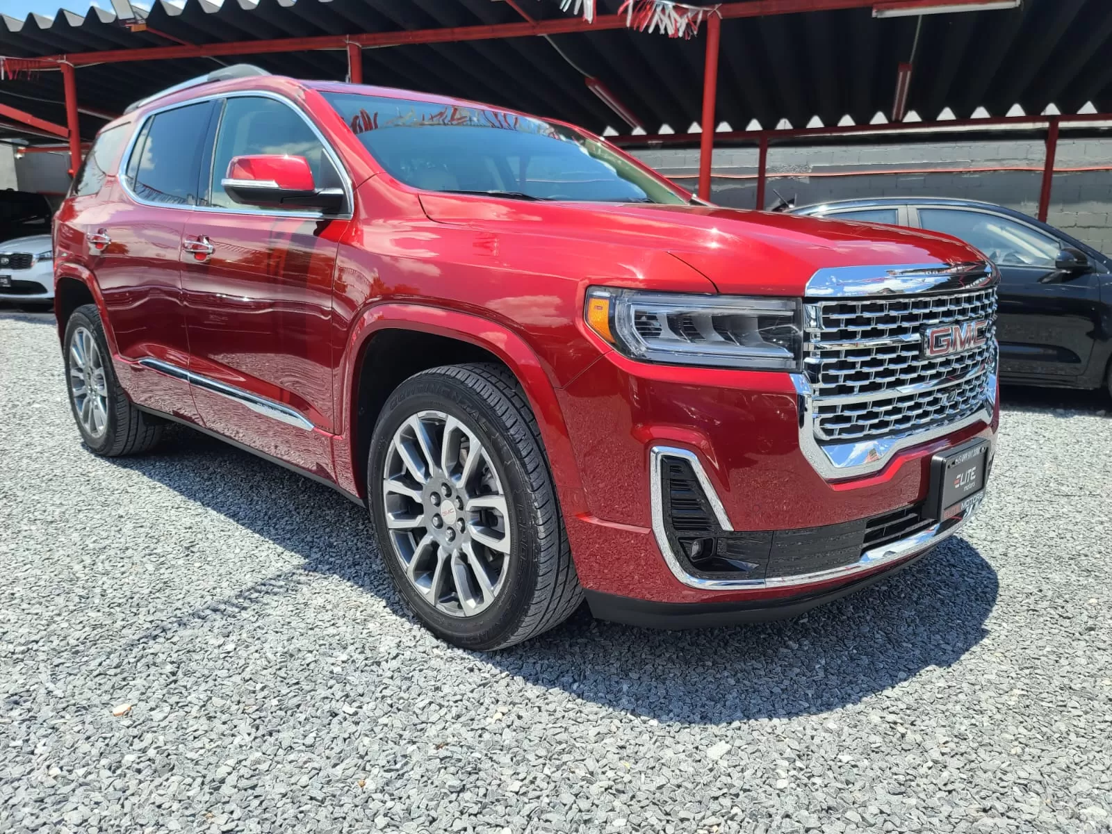 GMC Acadia Denali 2023