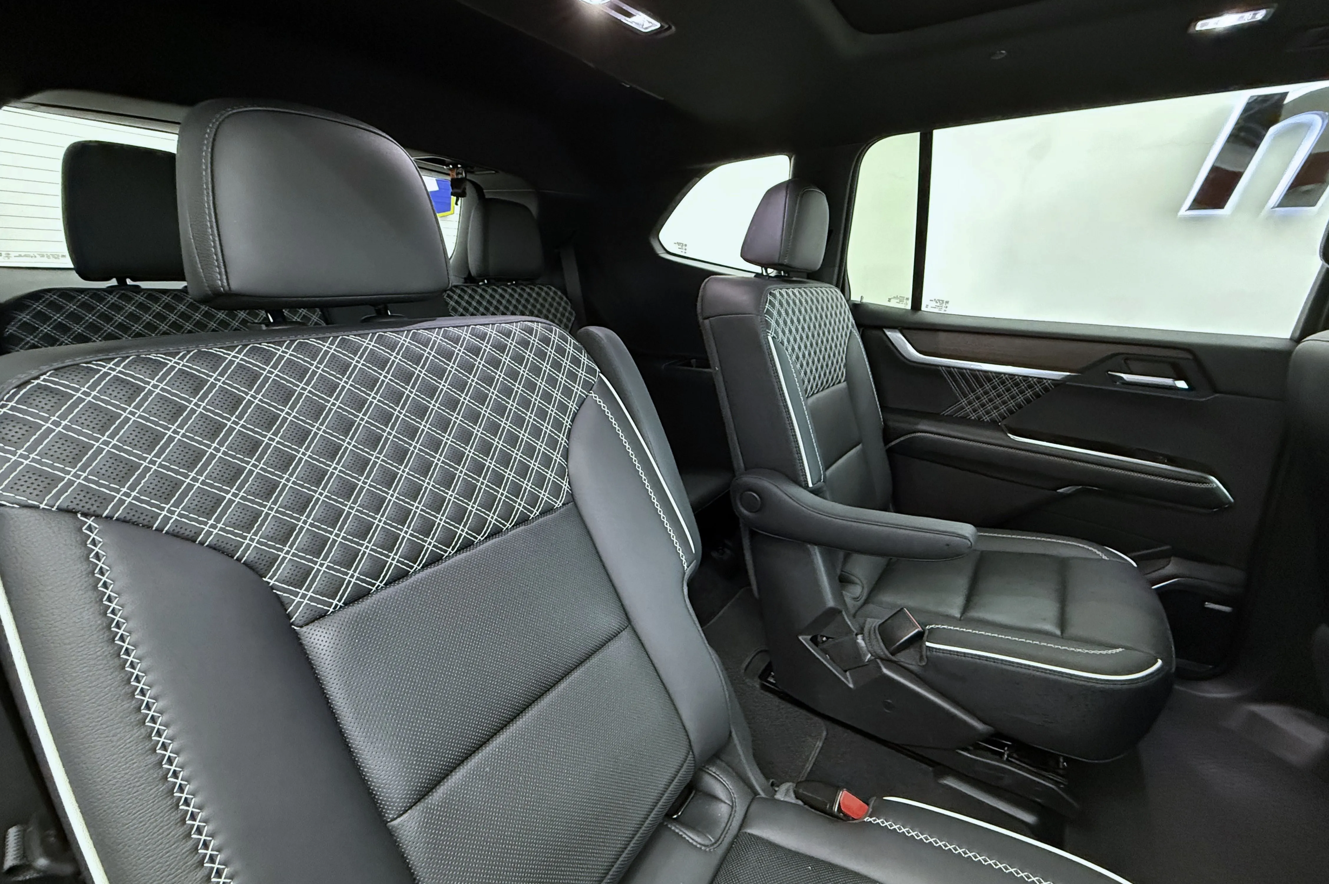 GMC ACADIA DENALI 2025