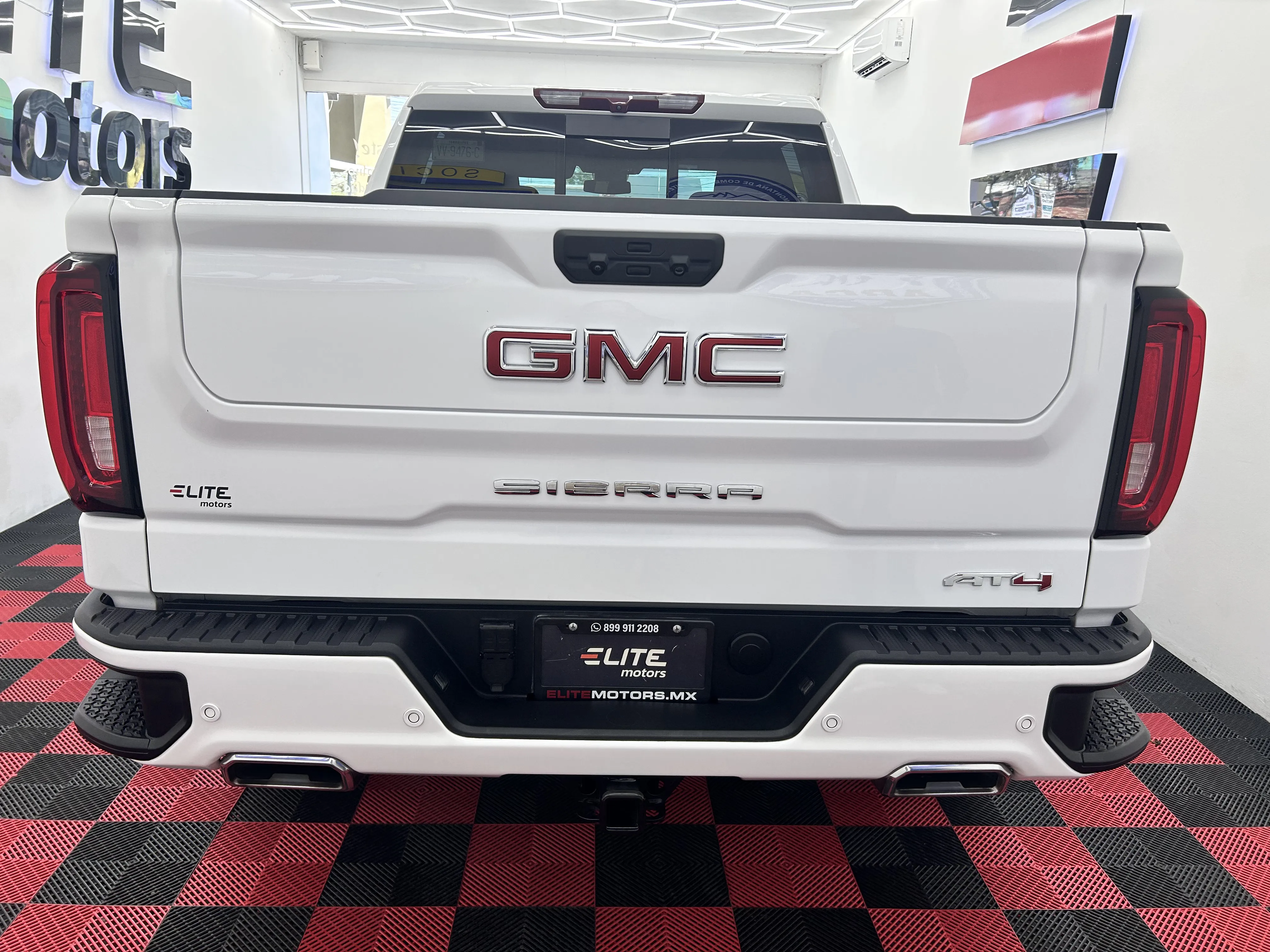 GMC Sierra AT4 2025