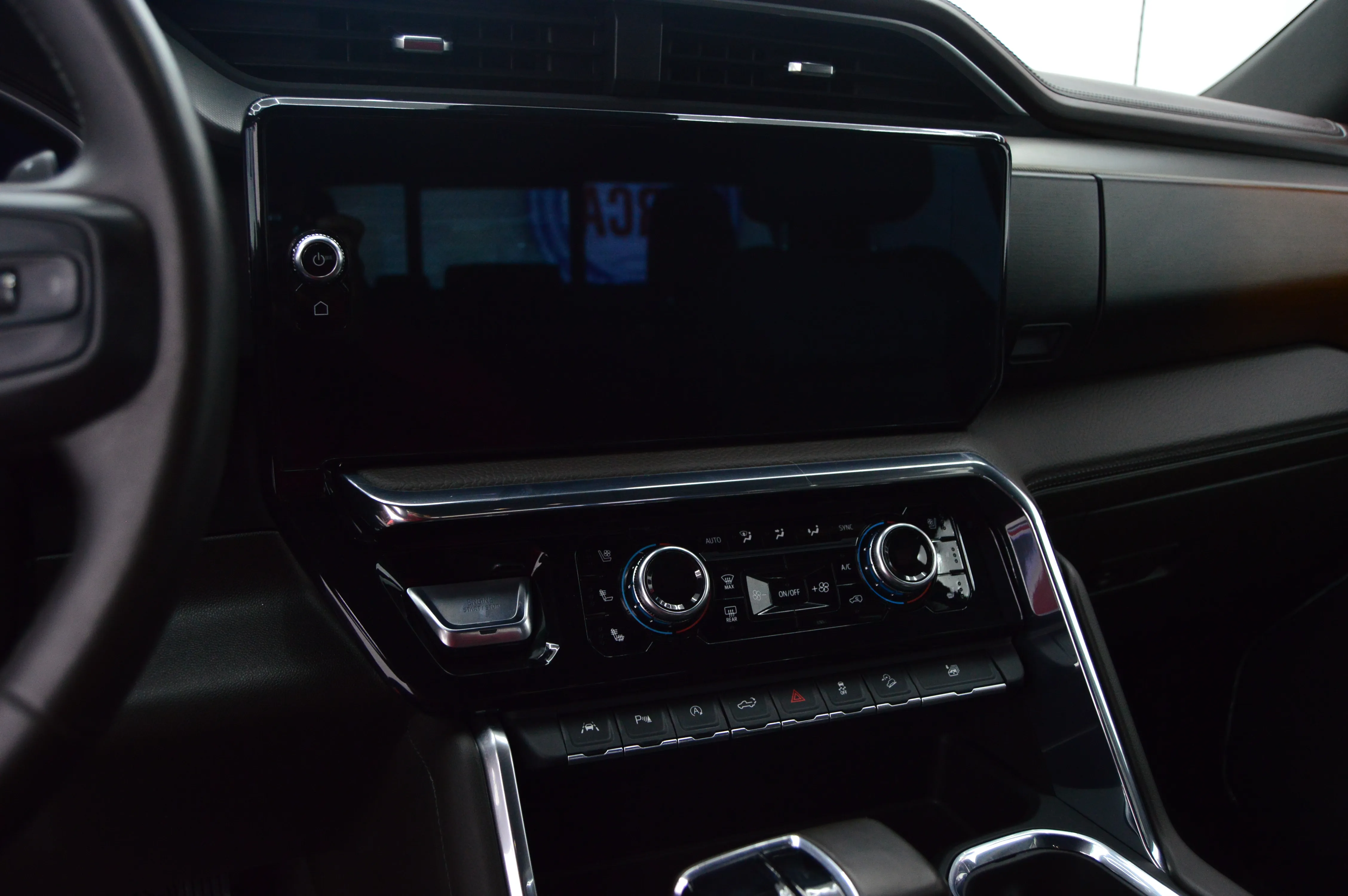 GMC SIERRA DENALI 2024