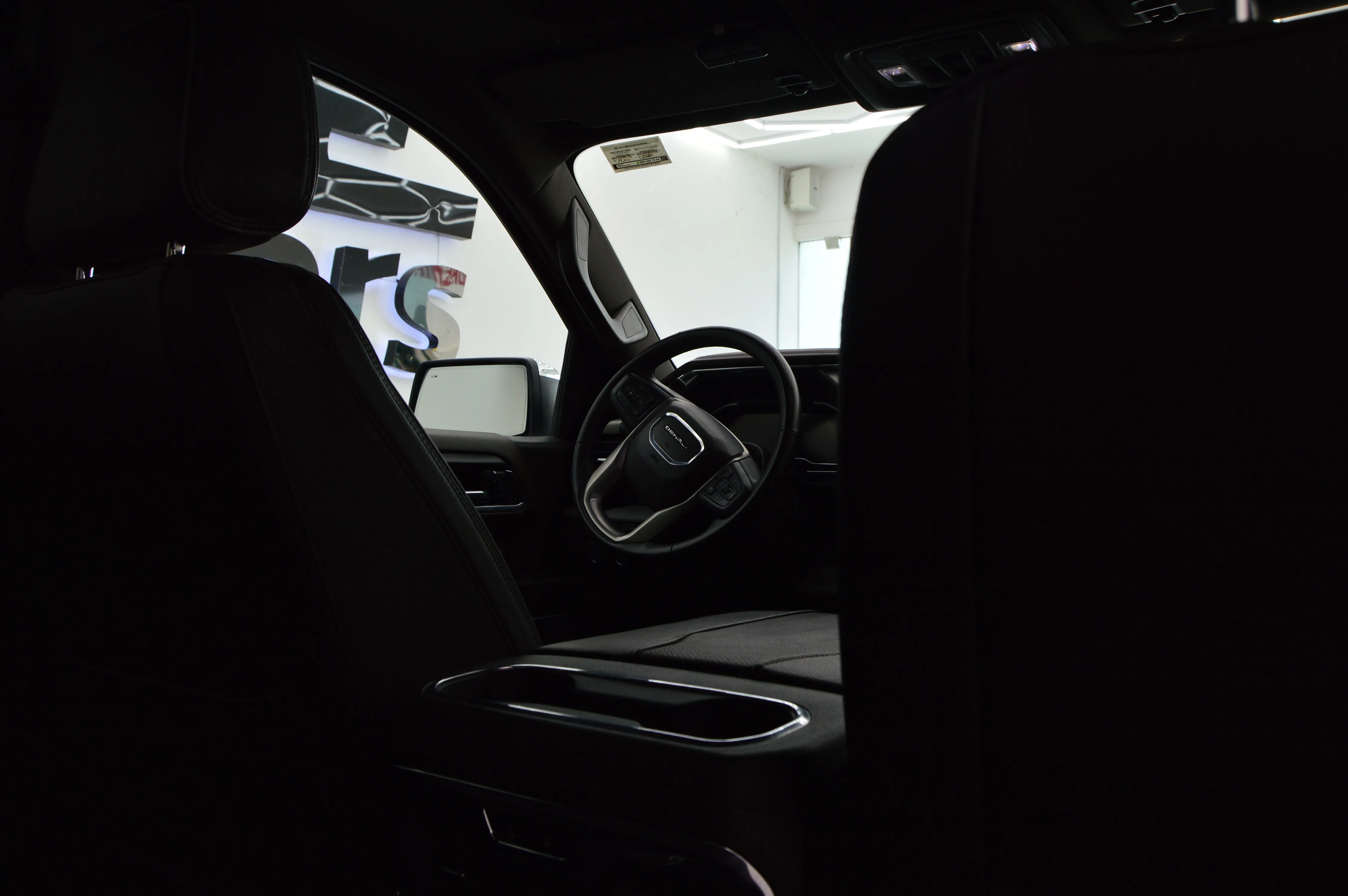 GMC SIERRA DENALI 2024