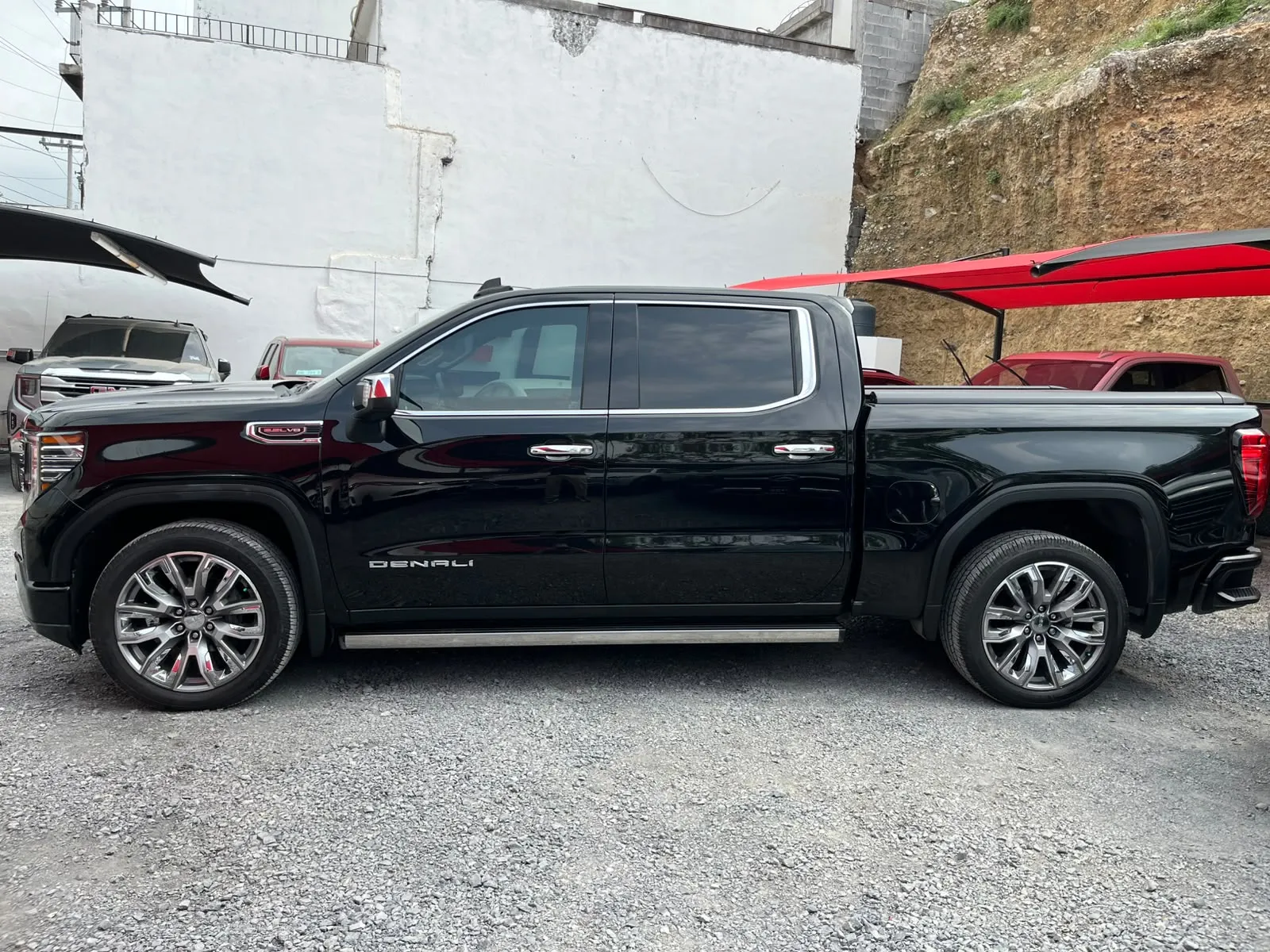 GMC SIERRA DENALI ULTIMATE 2023