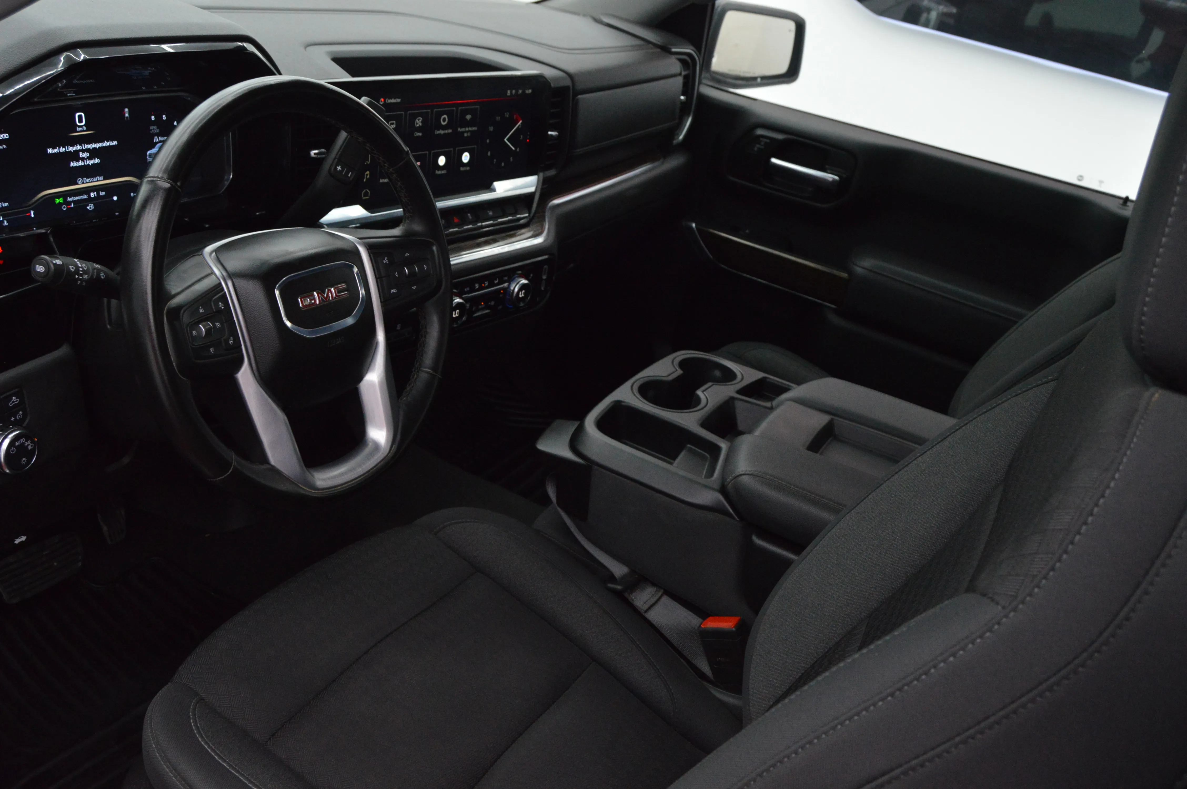 GMC Sierra SLE 2024