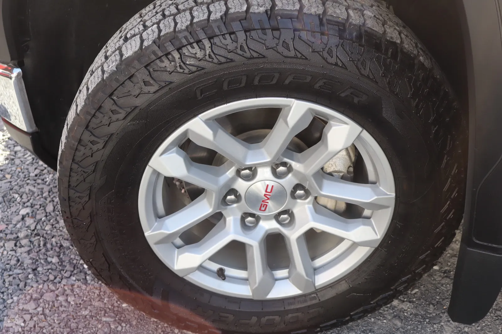 GMC Sierra SLE 2024