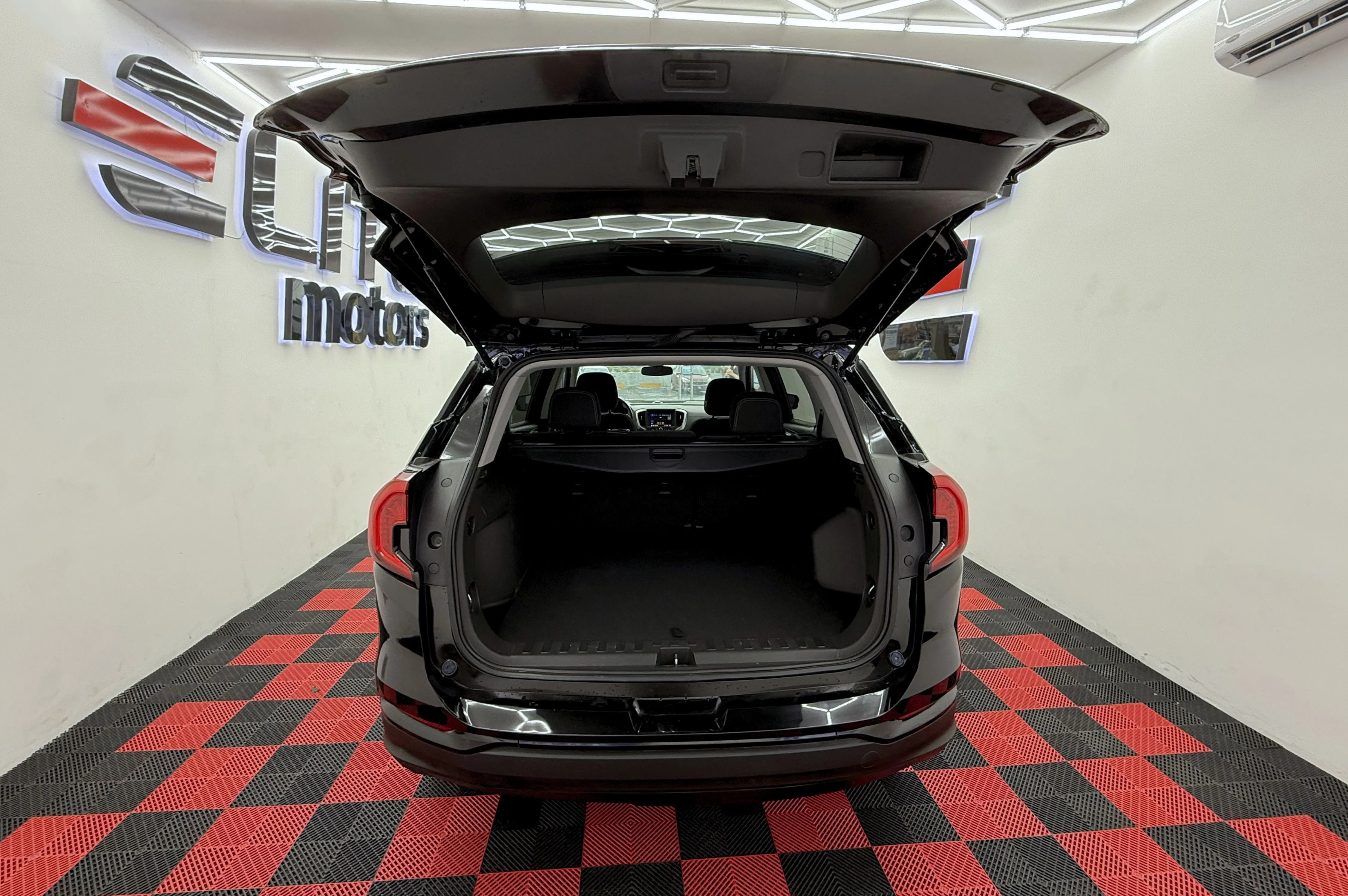 GMC TERRAIN  DENALI BLACK EDITION 2023
