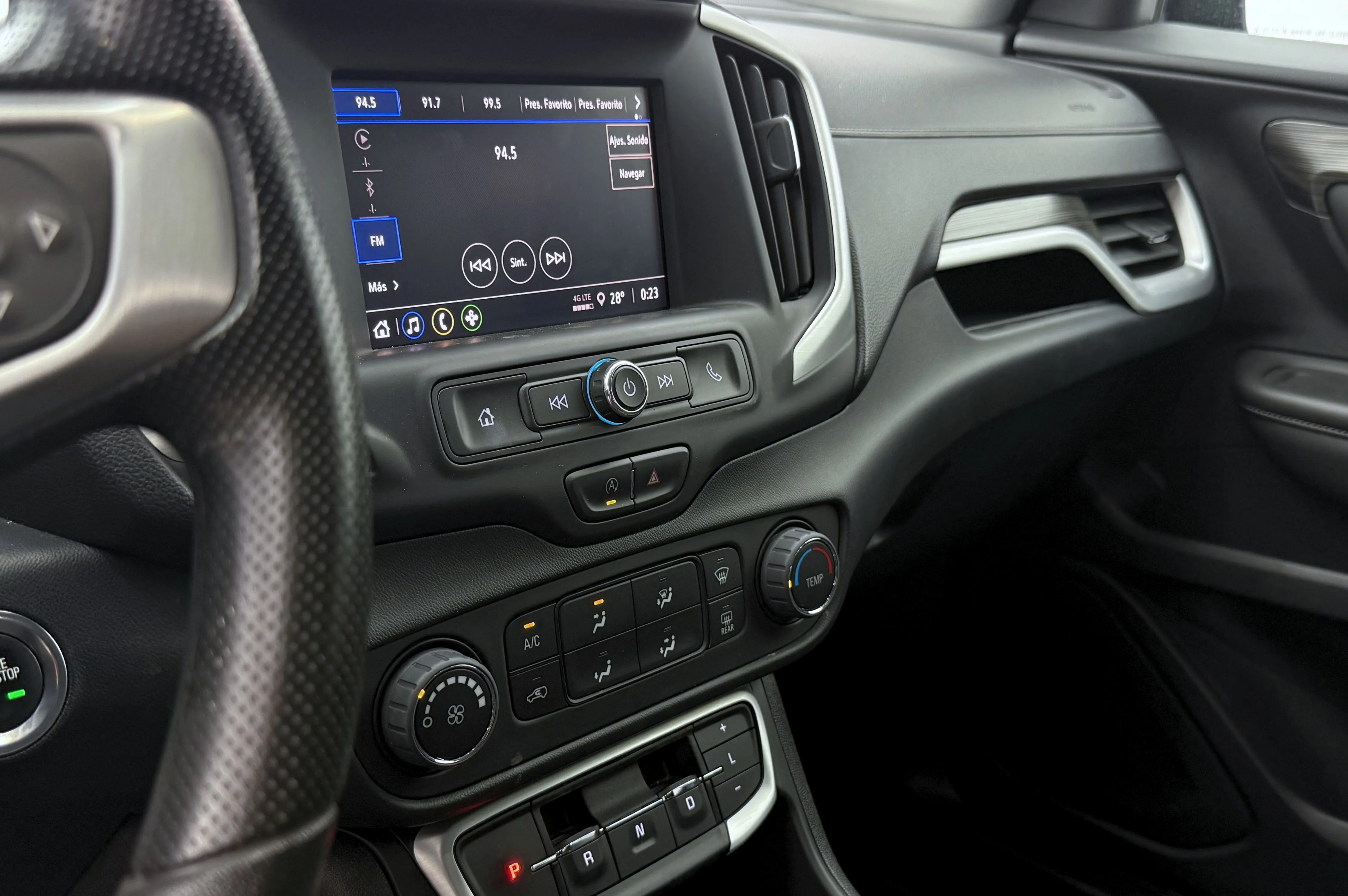GMC TERRAIN  DENALI BLACK EDITION 2023