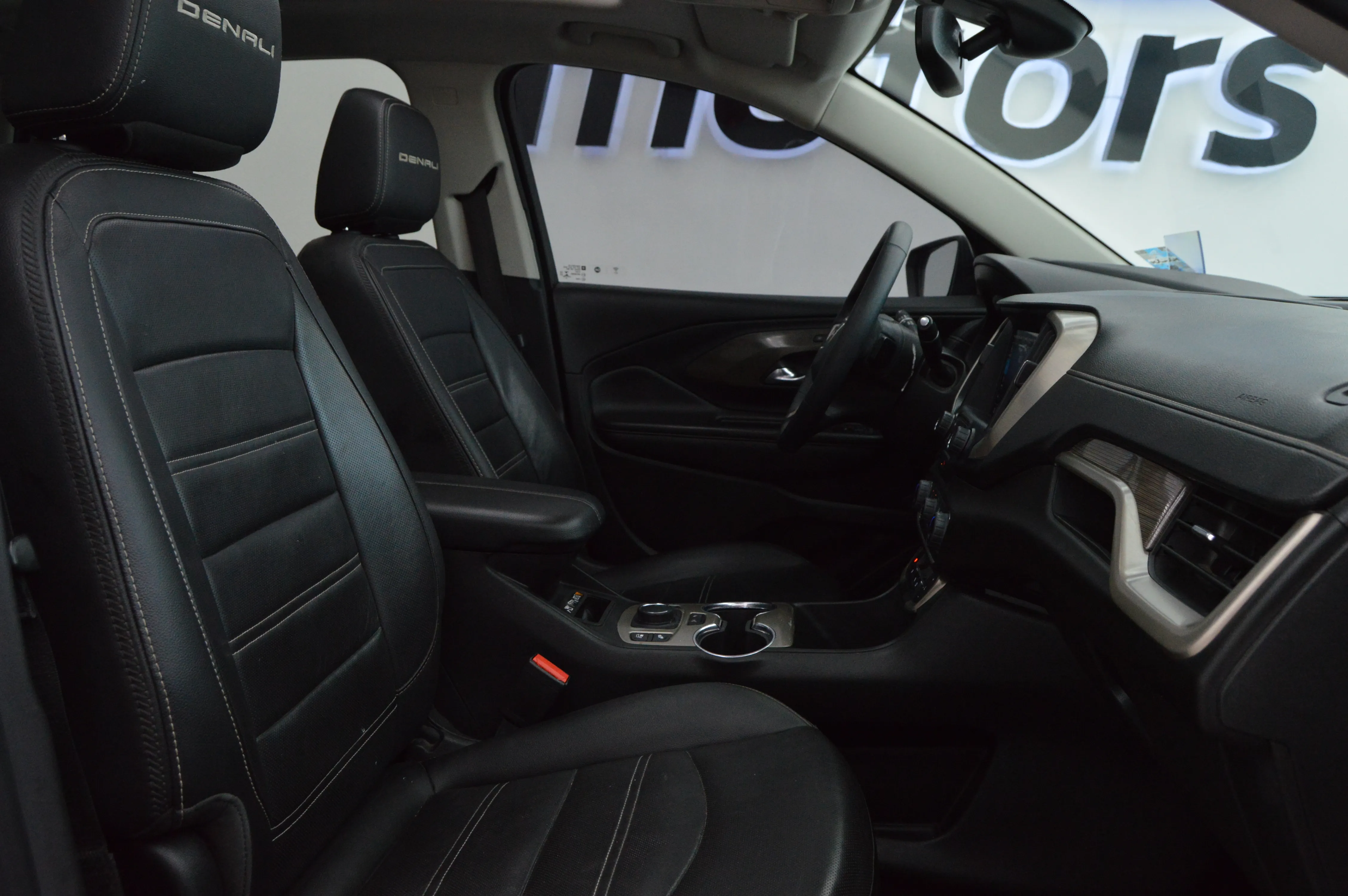 GMC Terrain Denali 2023
