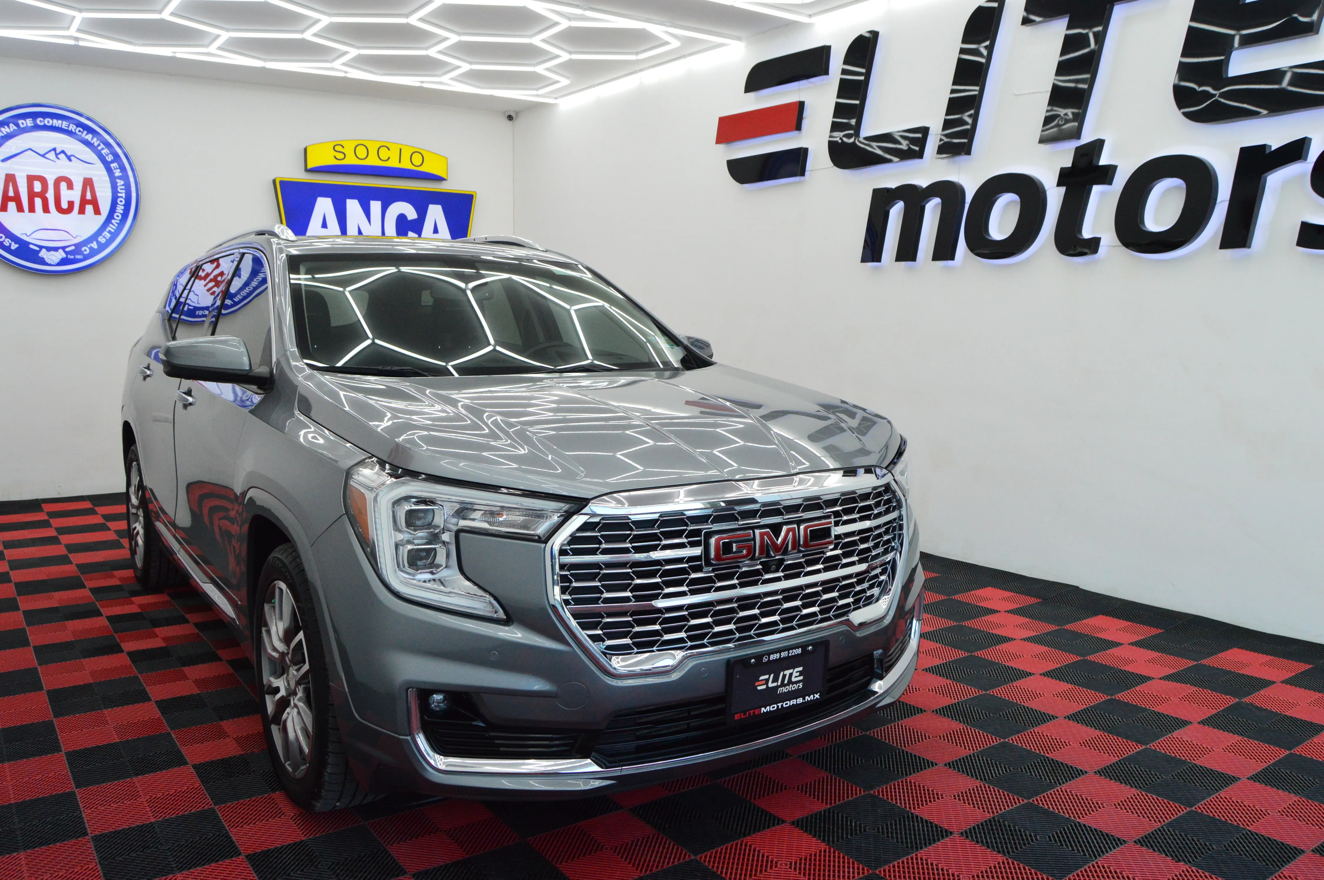 GMC TERRAIN DENALI 2023