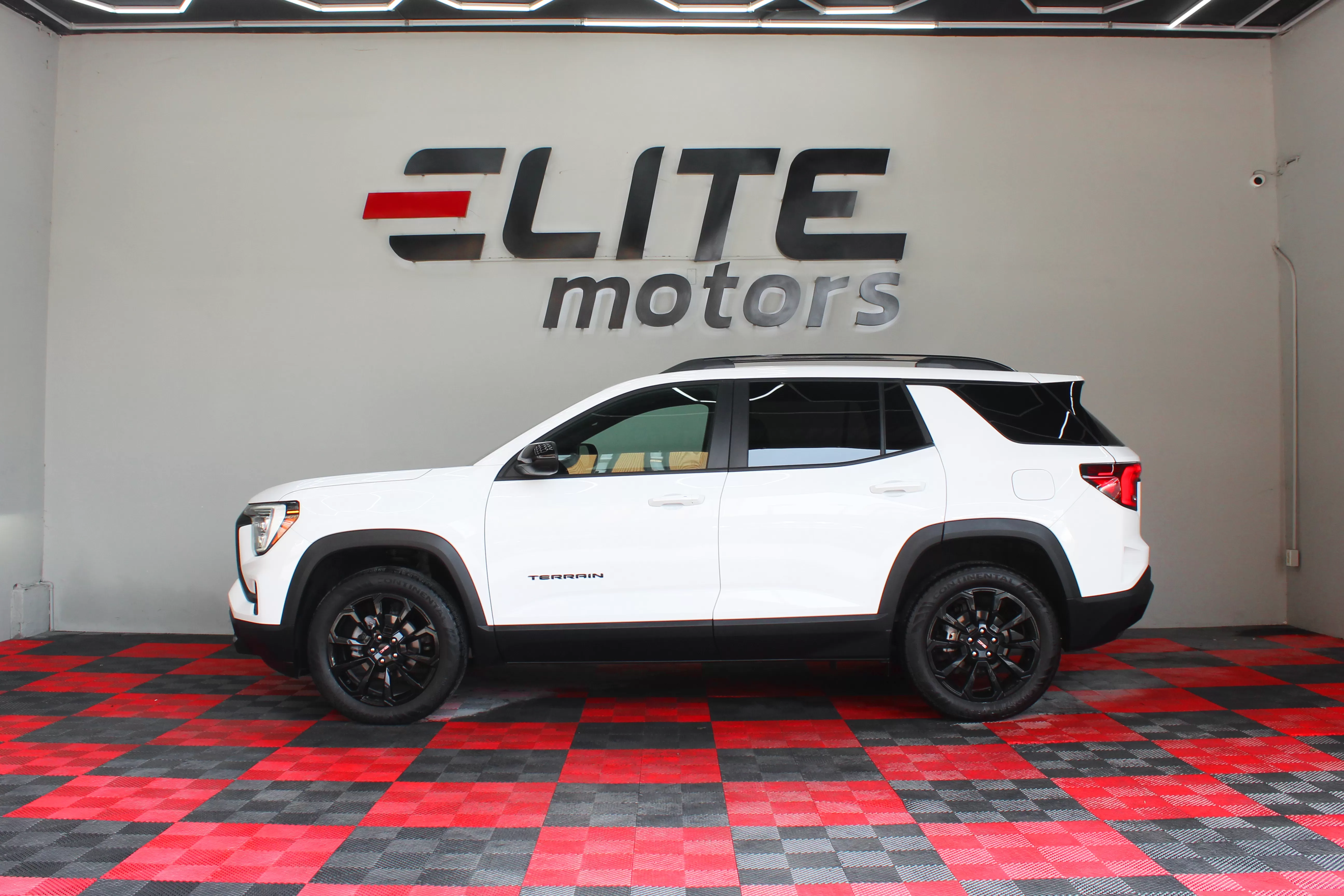 GMC Terrain Elevation Black Edition 2025