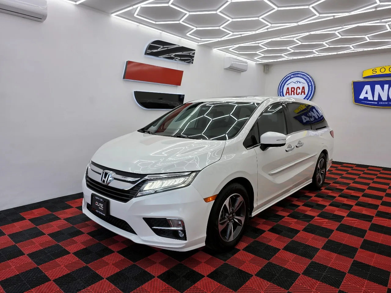 Honda Odyssey Touring 2019