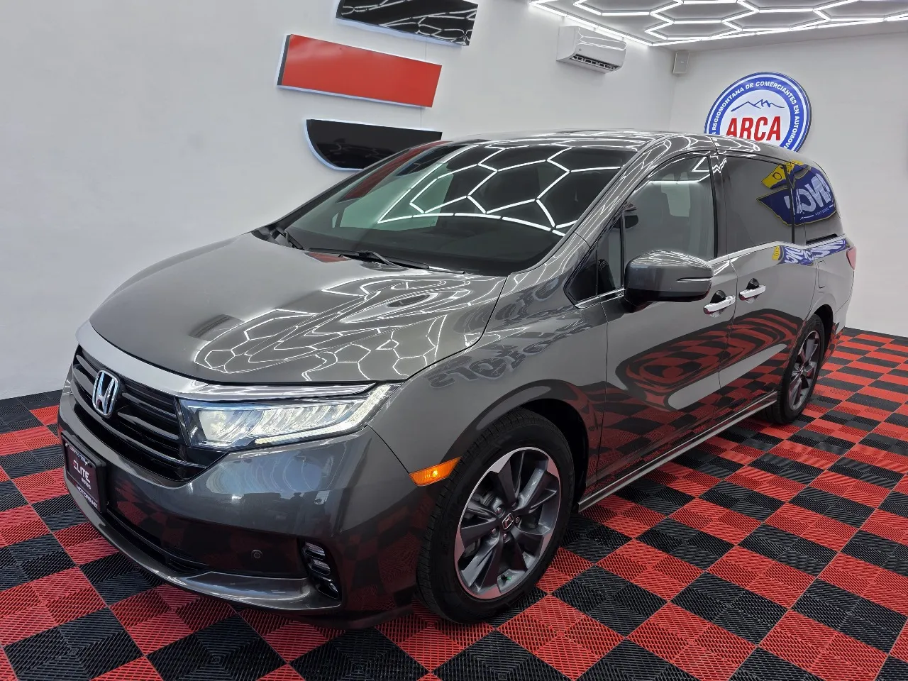 Honda Odyssey Touring 2022