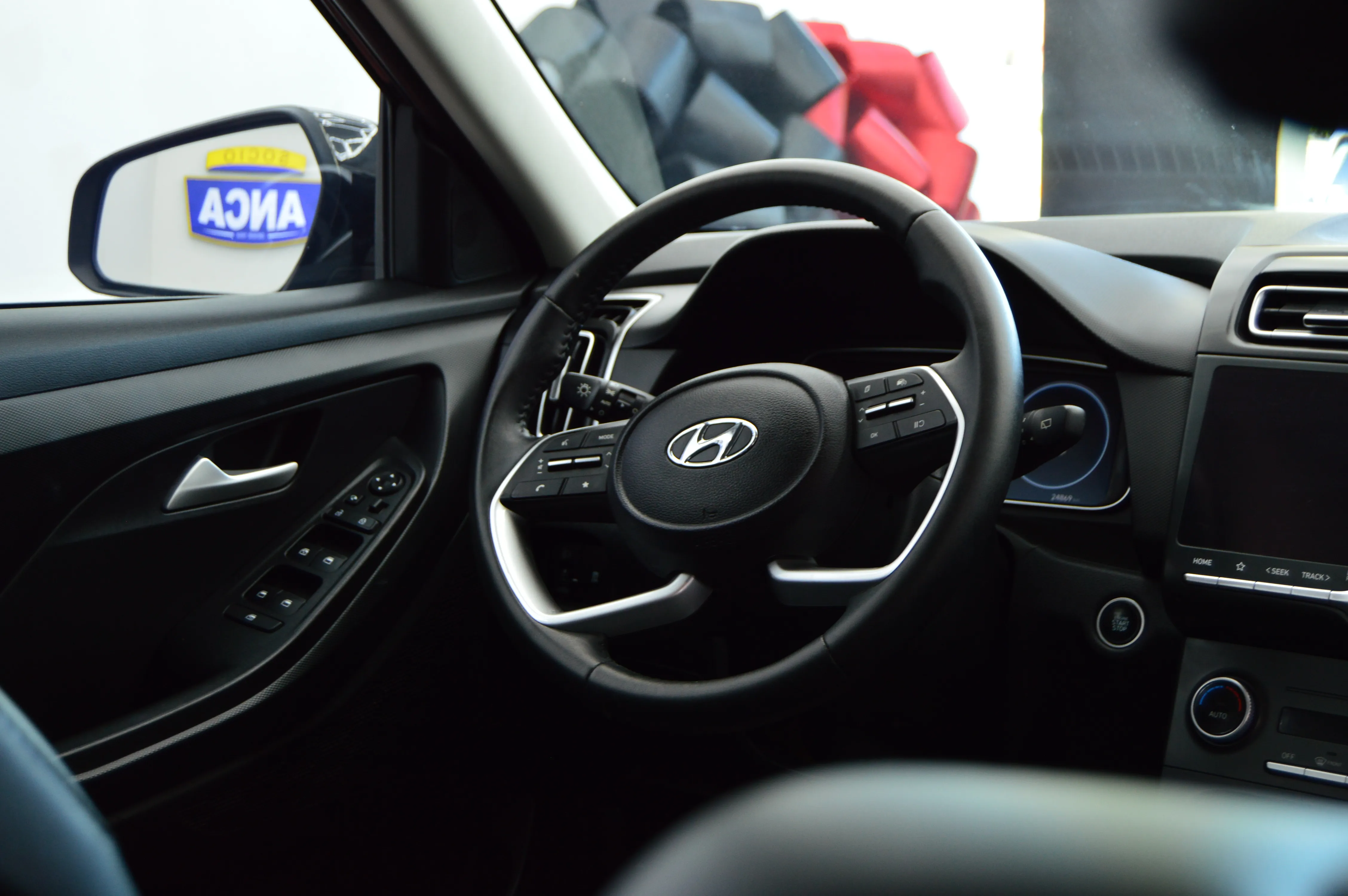 Hyundai CRETA PREMIUM 2025