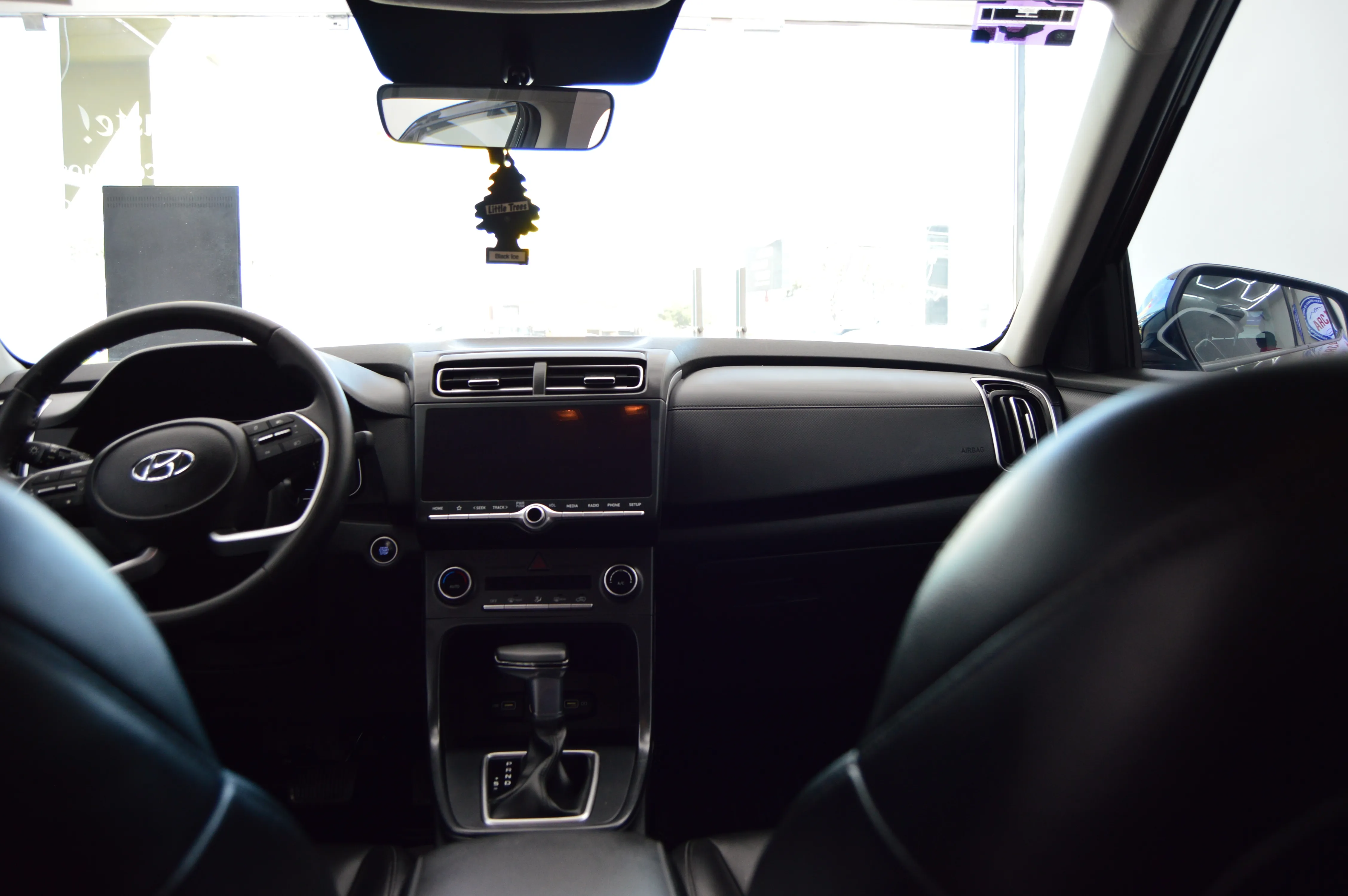 Hyundai CRETA PREMIUM 2025
