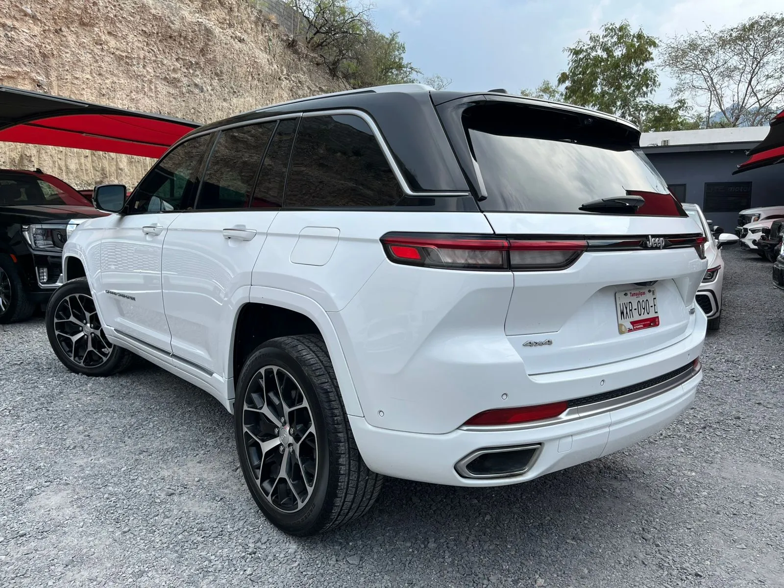 Jeep Grand Cherokee Summit 4x4 2022