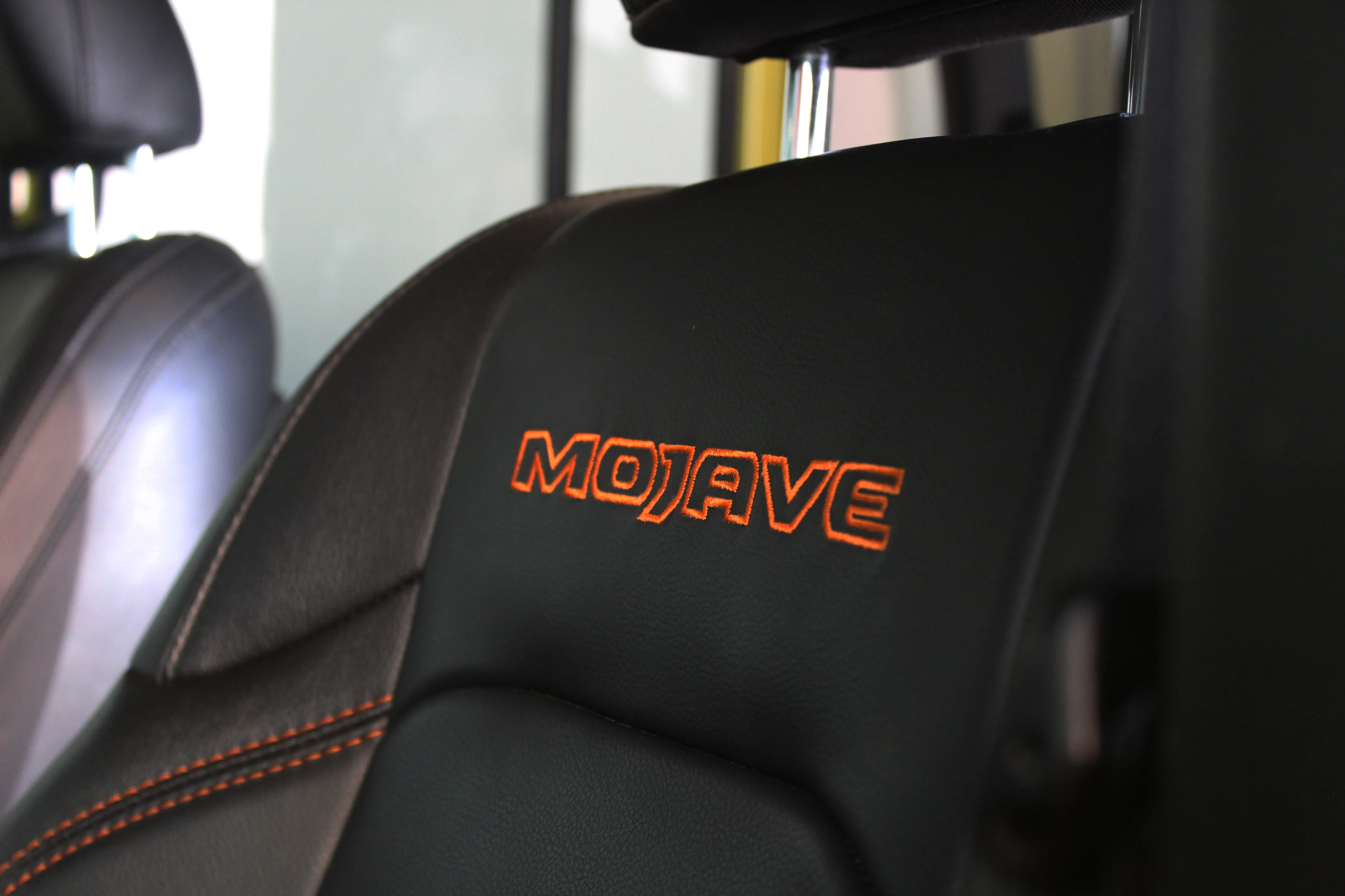 Jeep JT Mojave 2023