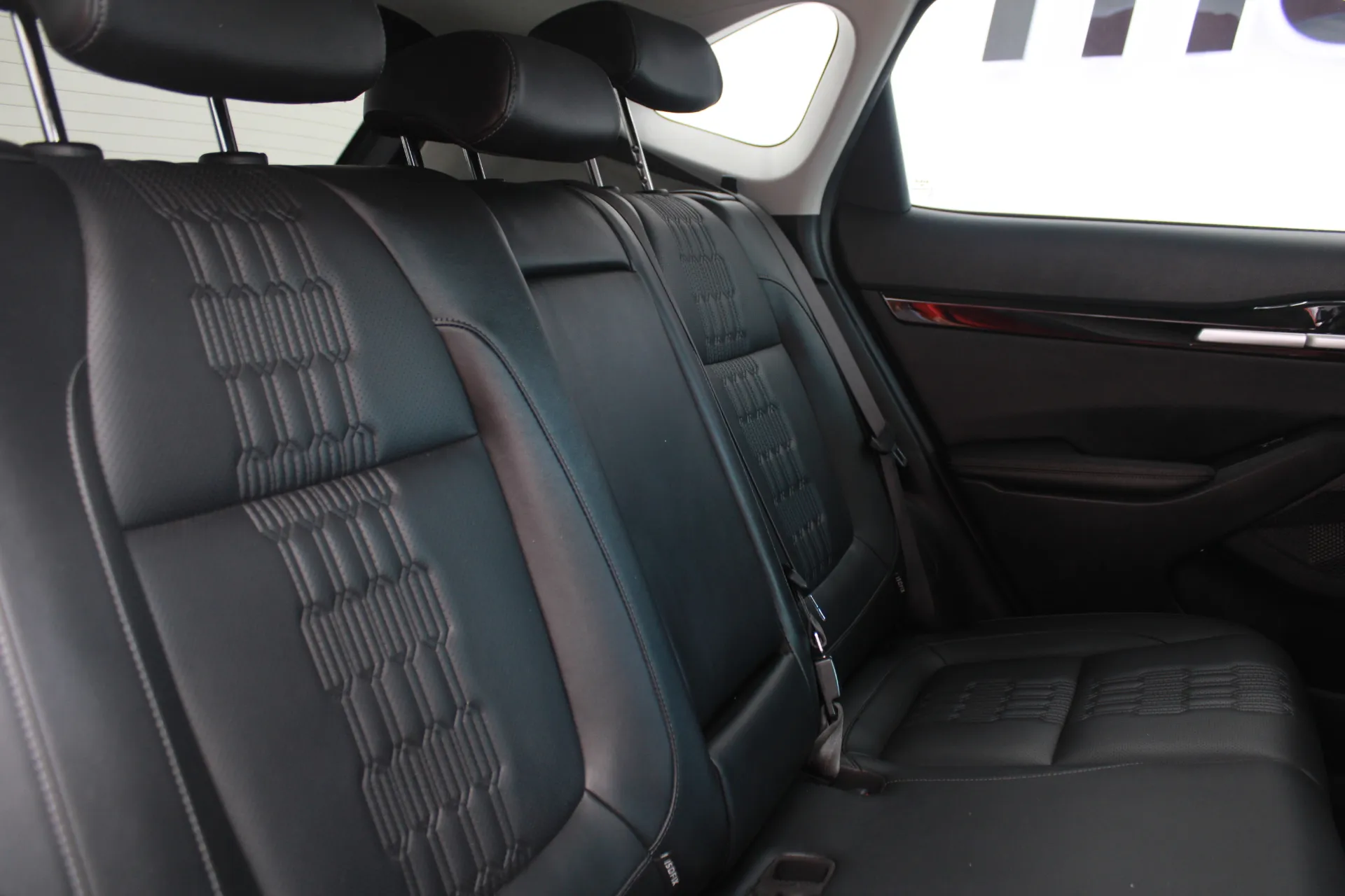 KIA SELTOS 1.4L TURBO SXL DCT 2024