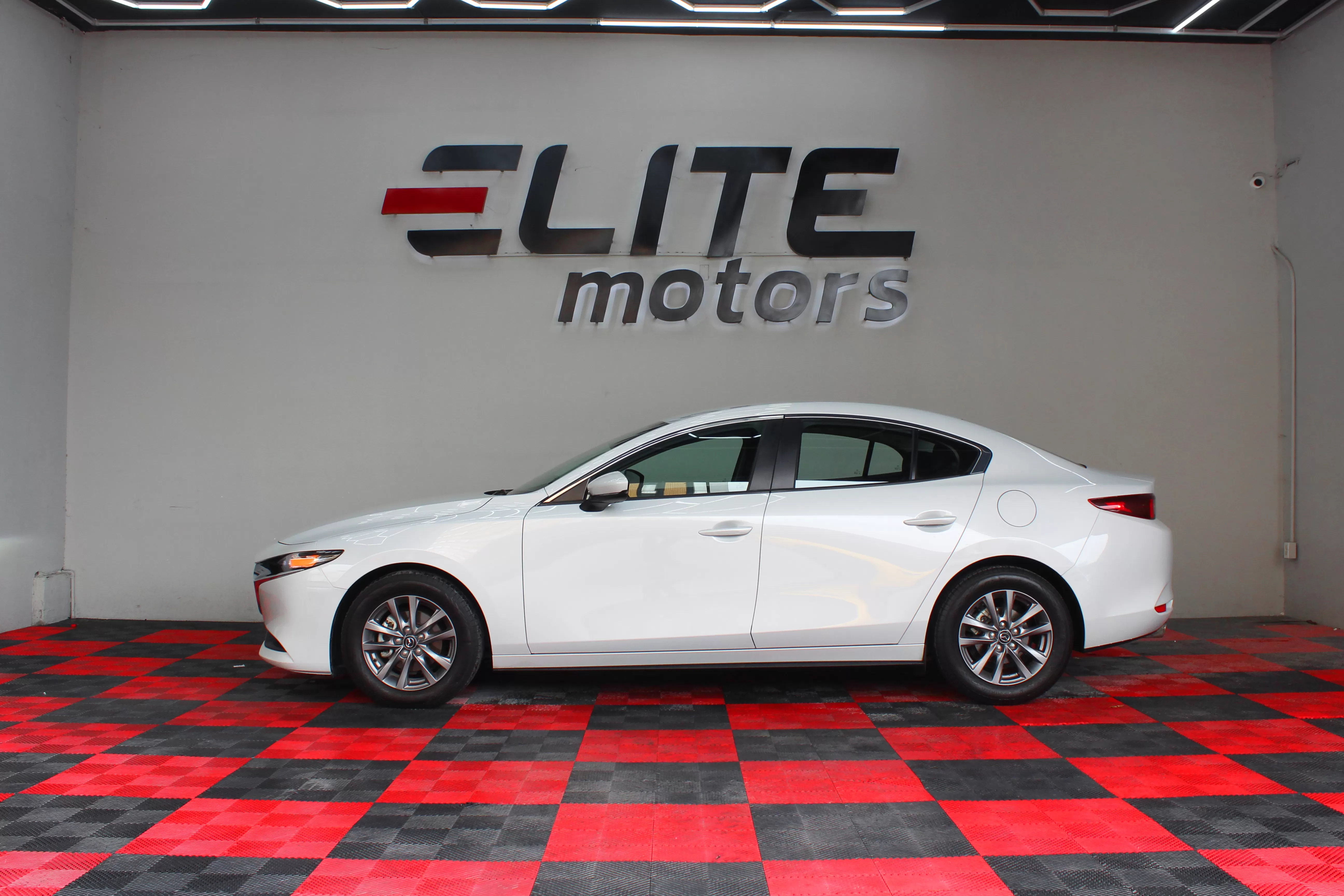 Mazda 3 i Sport 2024
