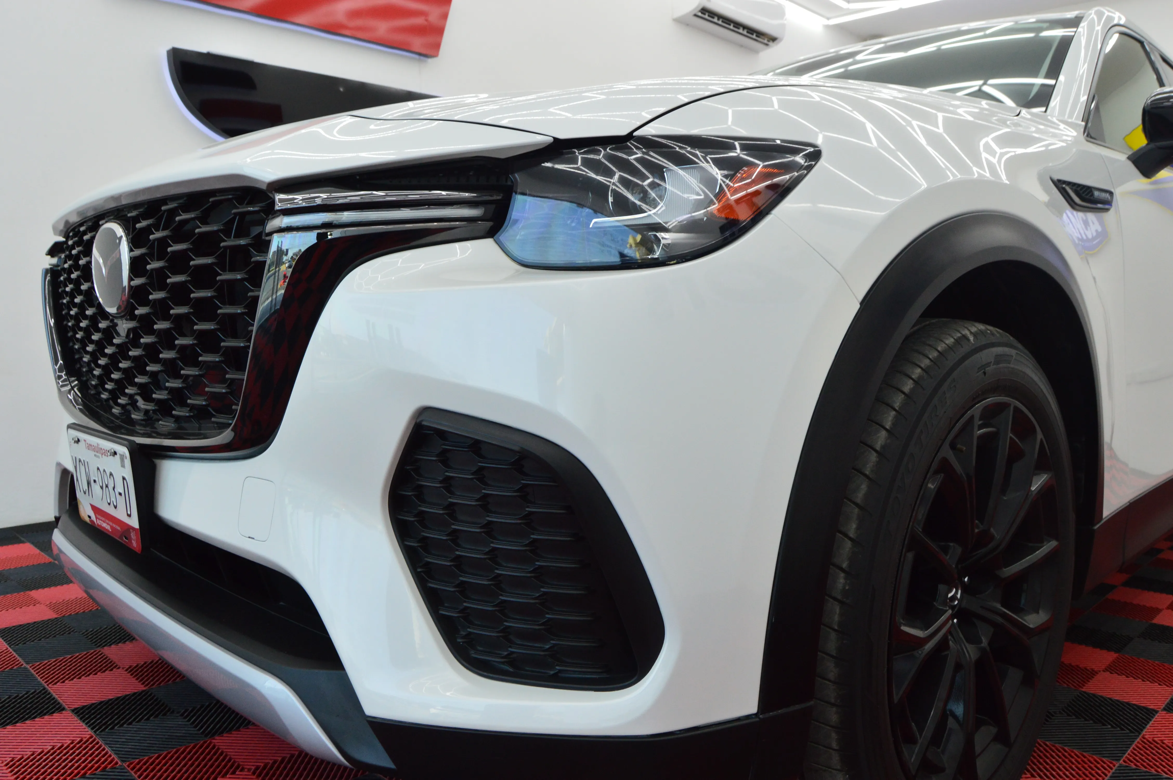 Mazda CX-70 SIGNATURE 2025