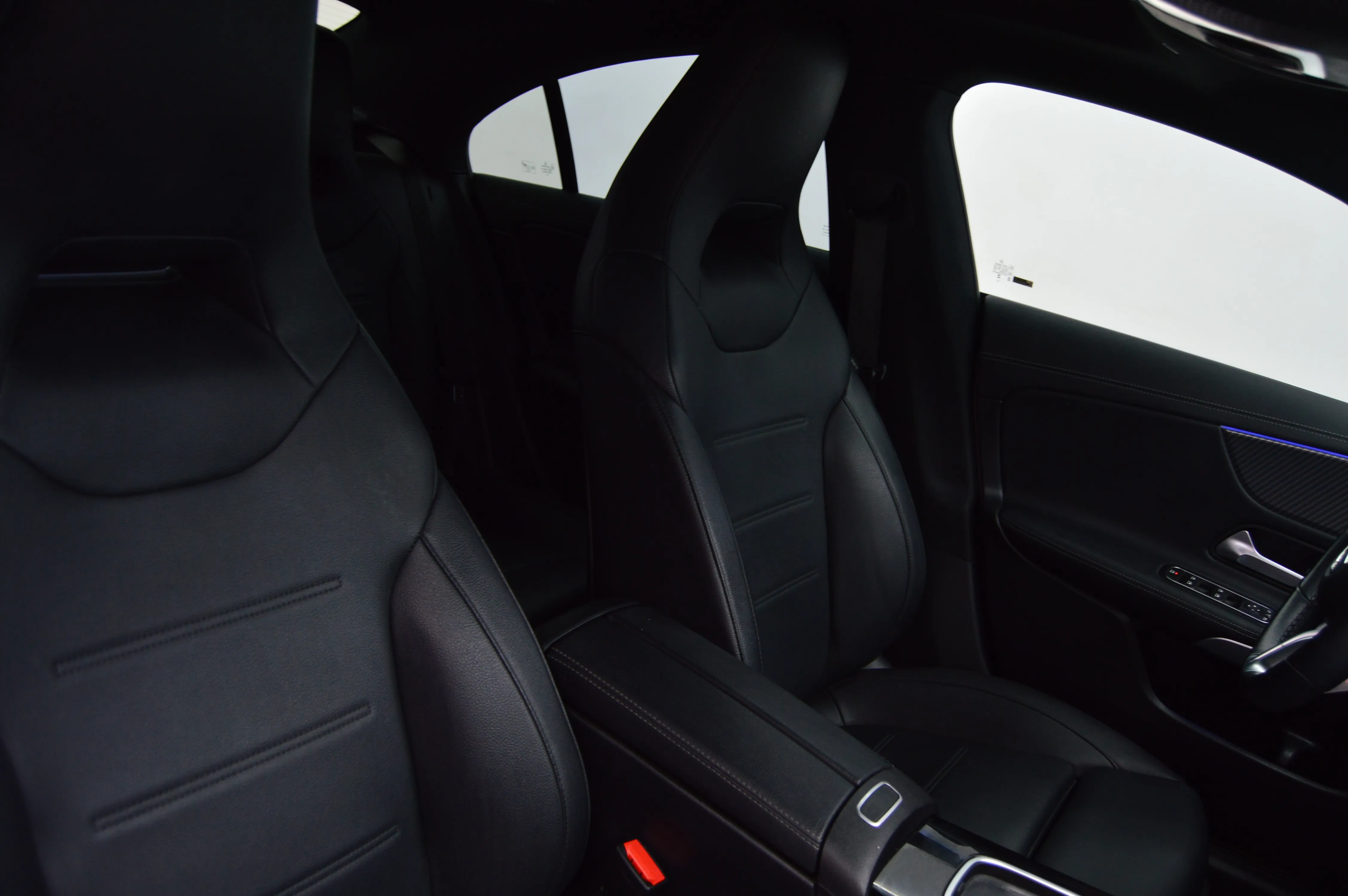 Mercedes Benz CLA 200 MHEV 2025