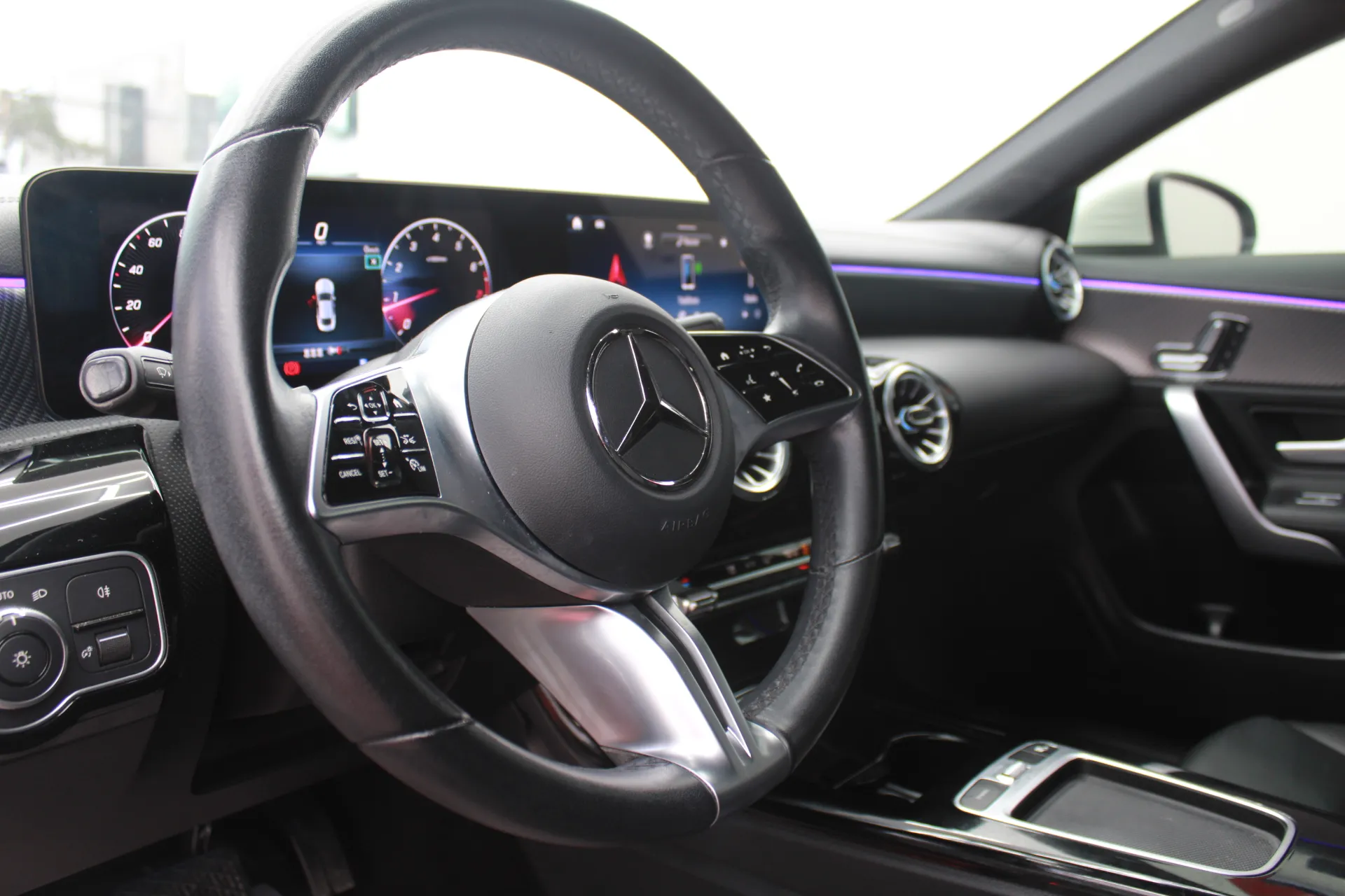 Mercedes Benz CLA 200 MHEV 2025