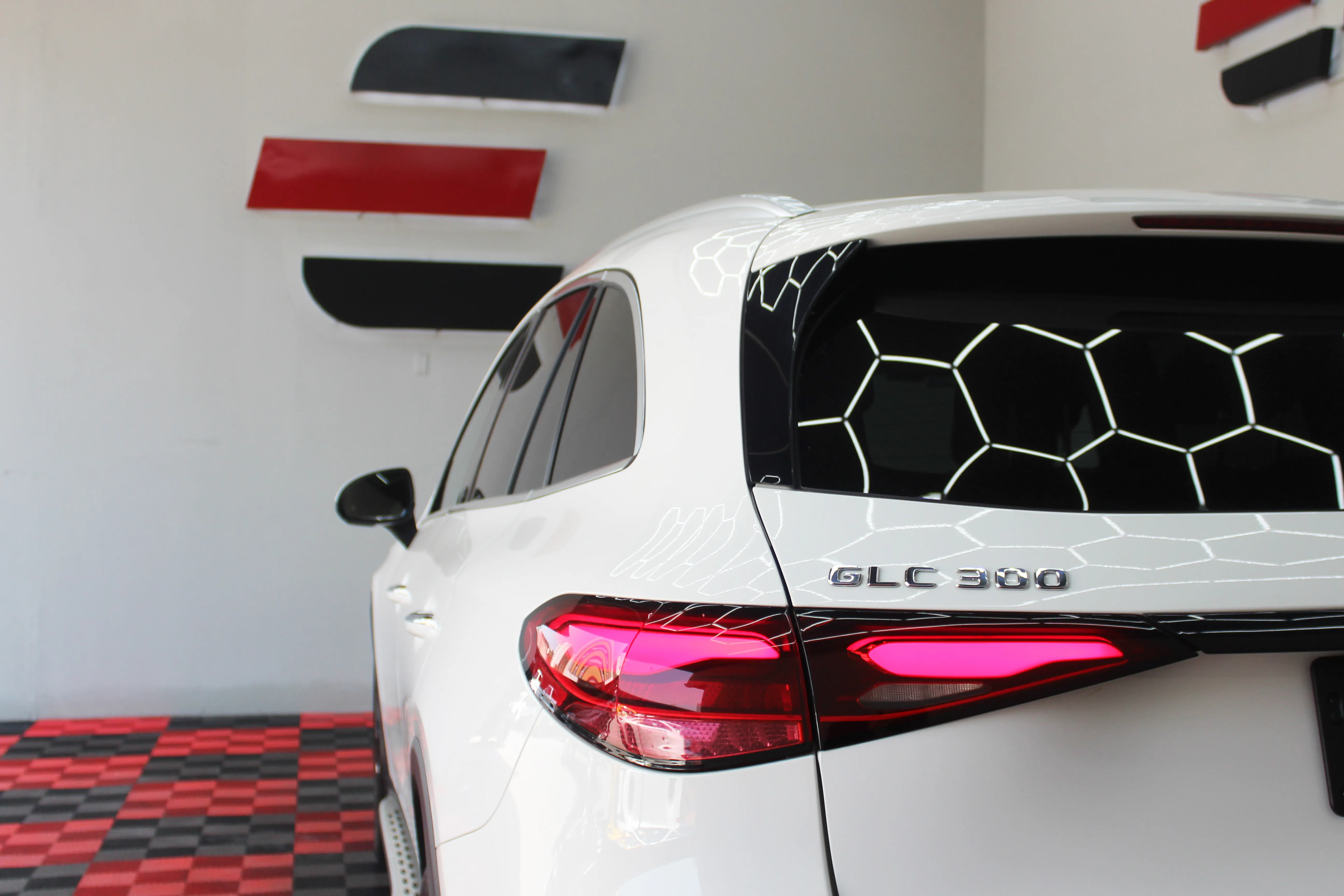 Mercedes Benz GLC 300 2023
