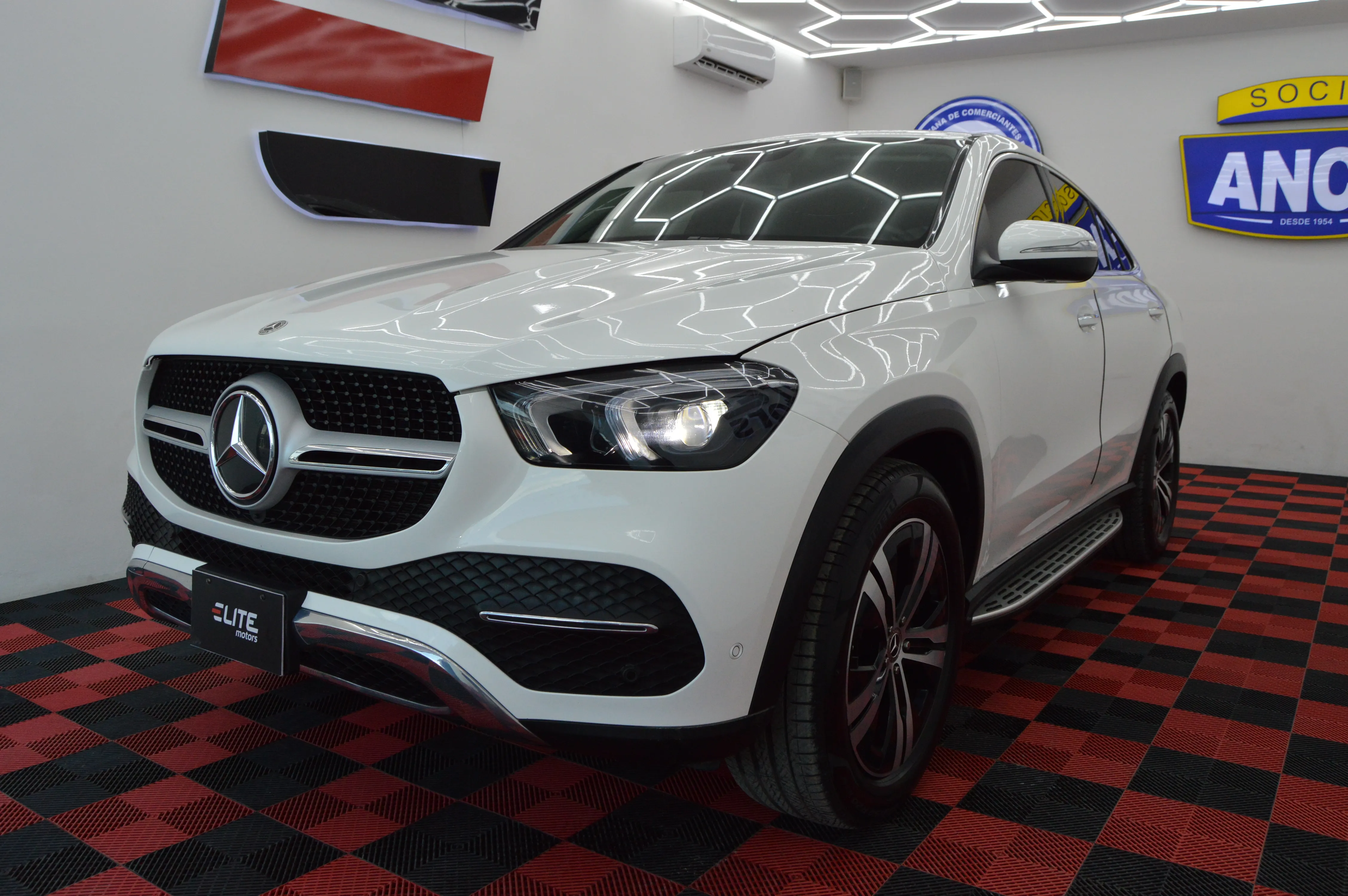 Mercedes Benz GLE 450 2023