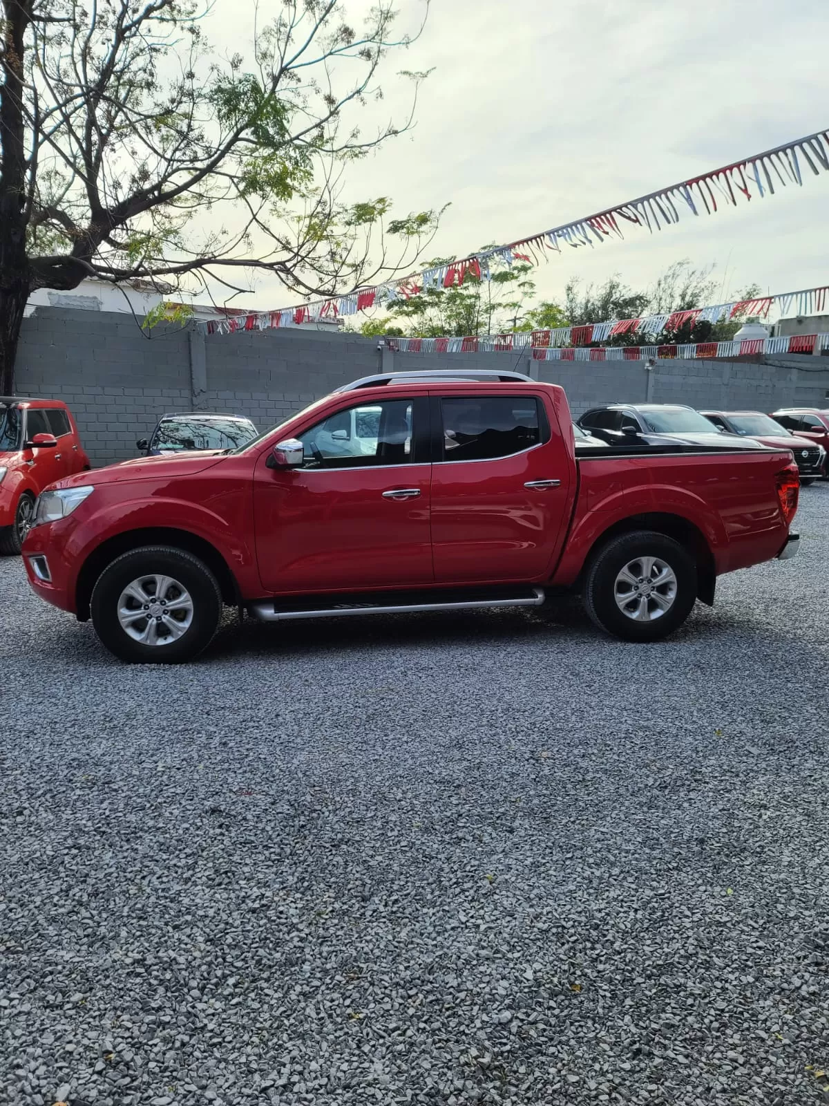 Nissan Frontier LE 2020