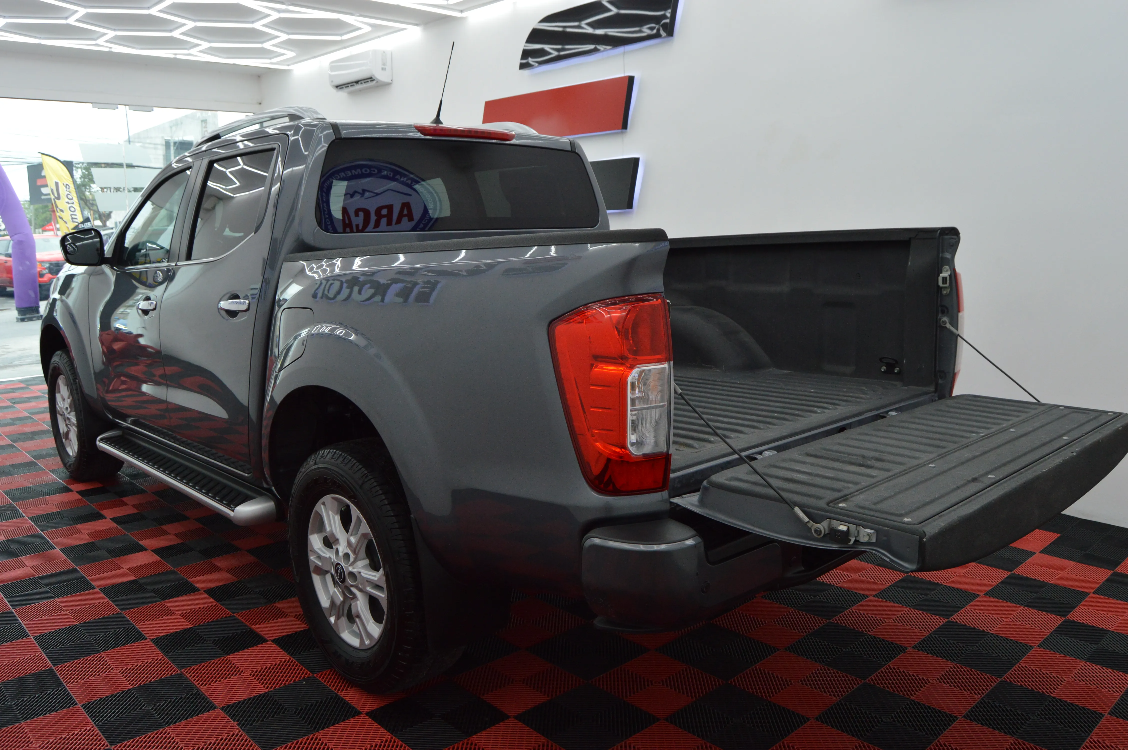 Nissan Frontier LE 2024