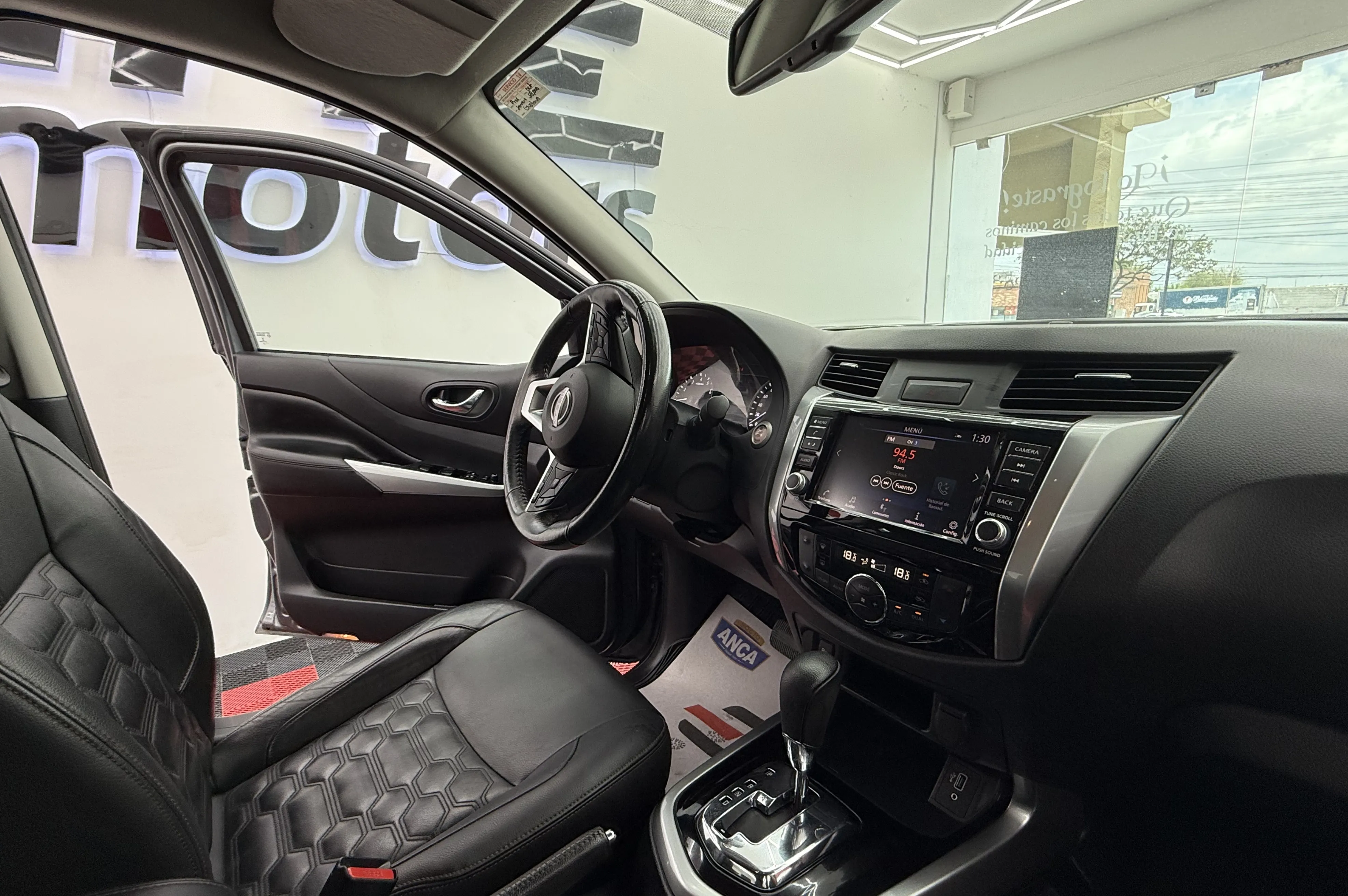 Nissan FRONTIER PLATINUM LE 2023