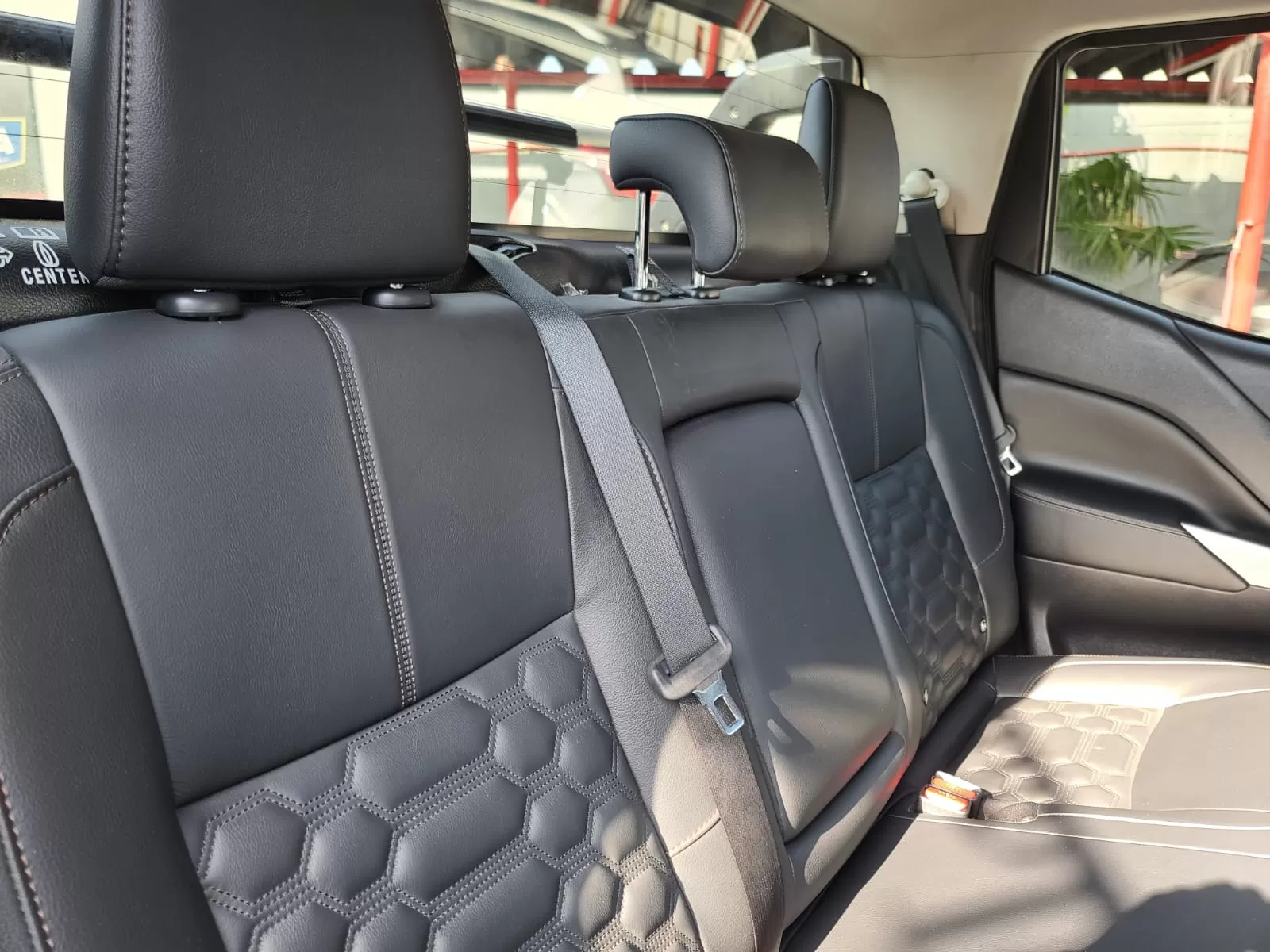 Nissan Frontier Platinum LE 2023