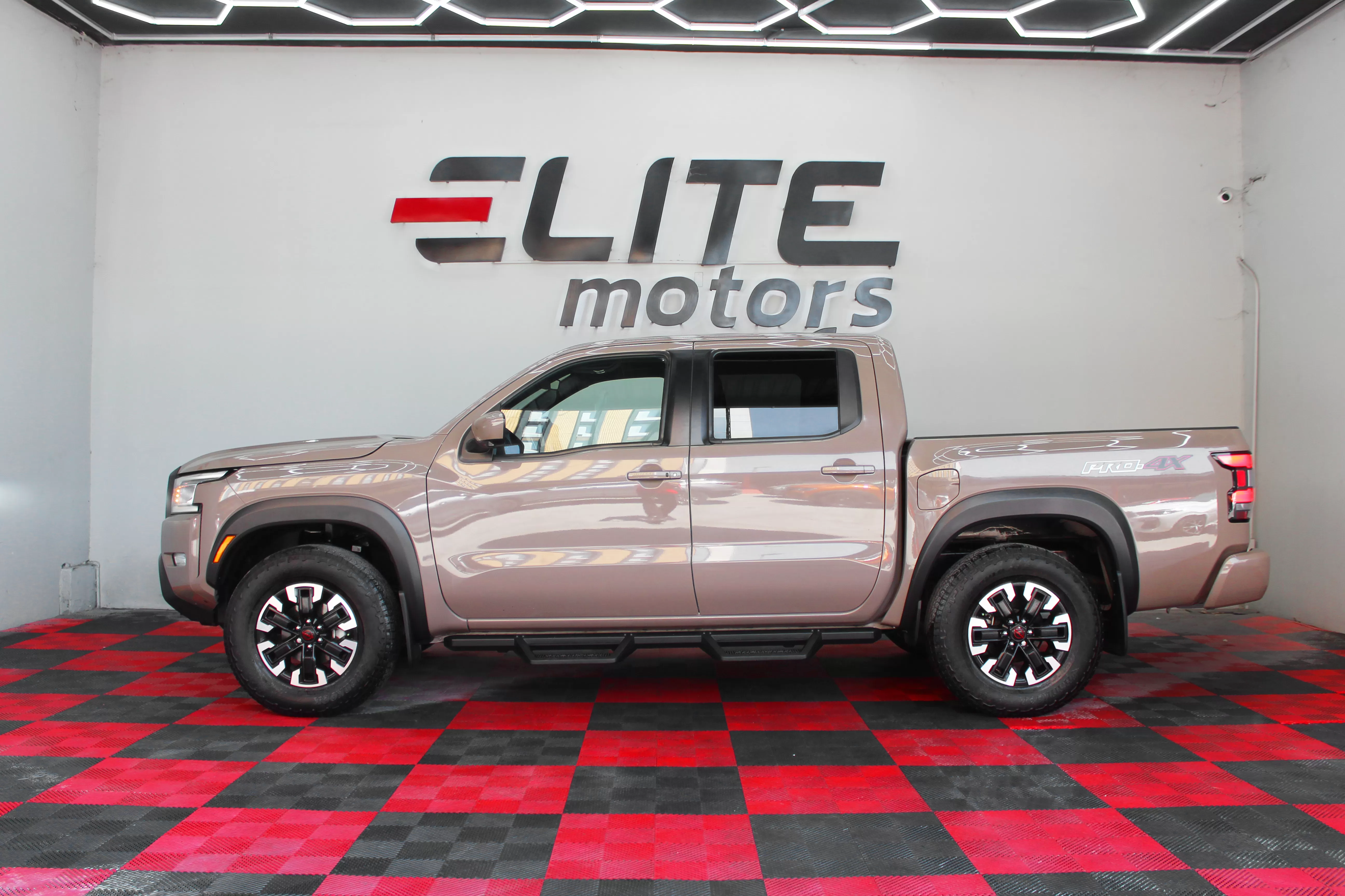 Nissan Frontier-Pro4x 2024