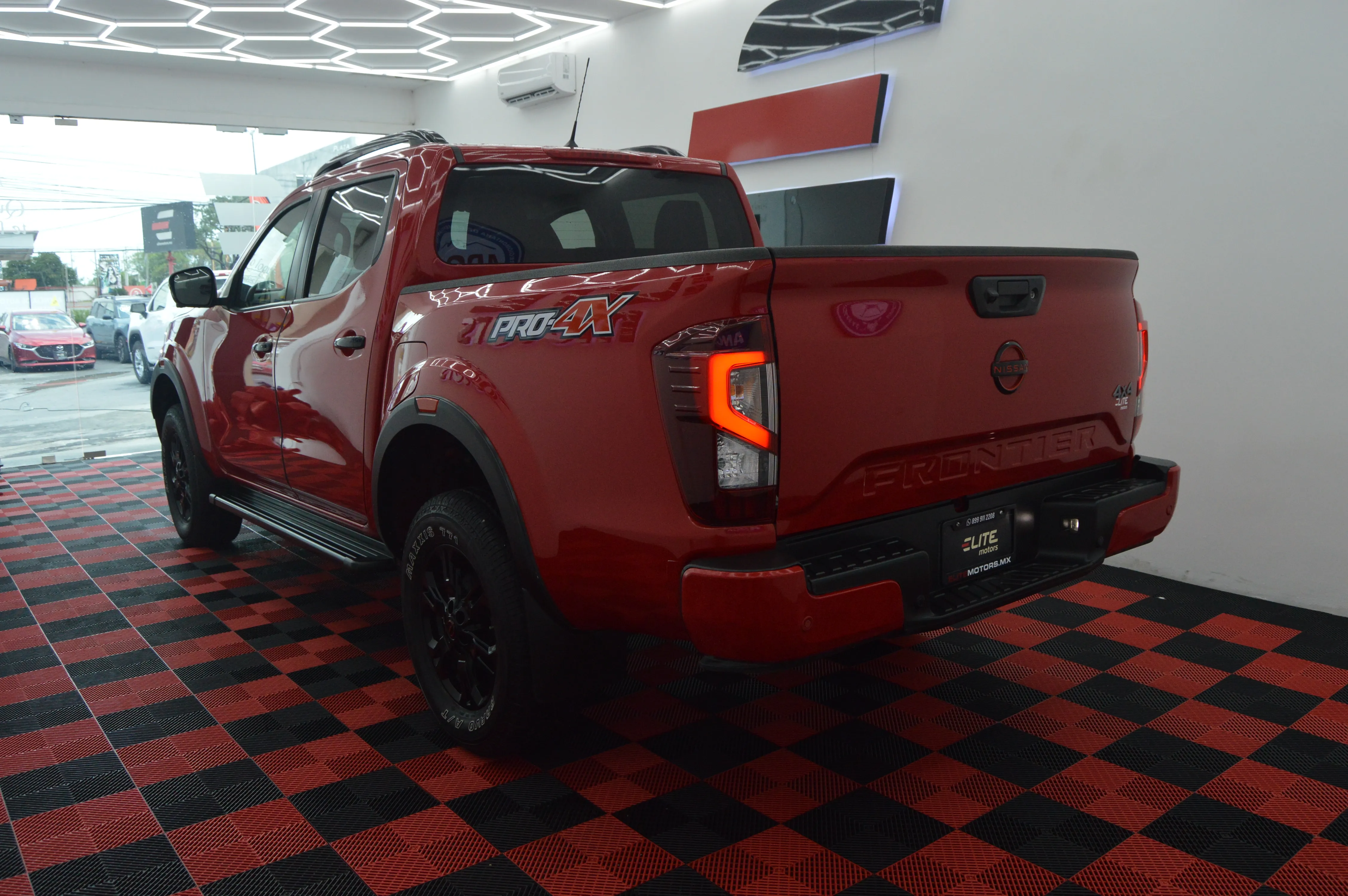 Nissan Frontier ProX4 2023