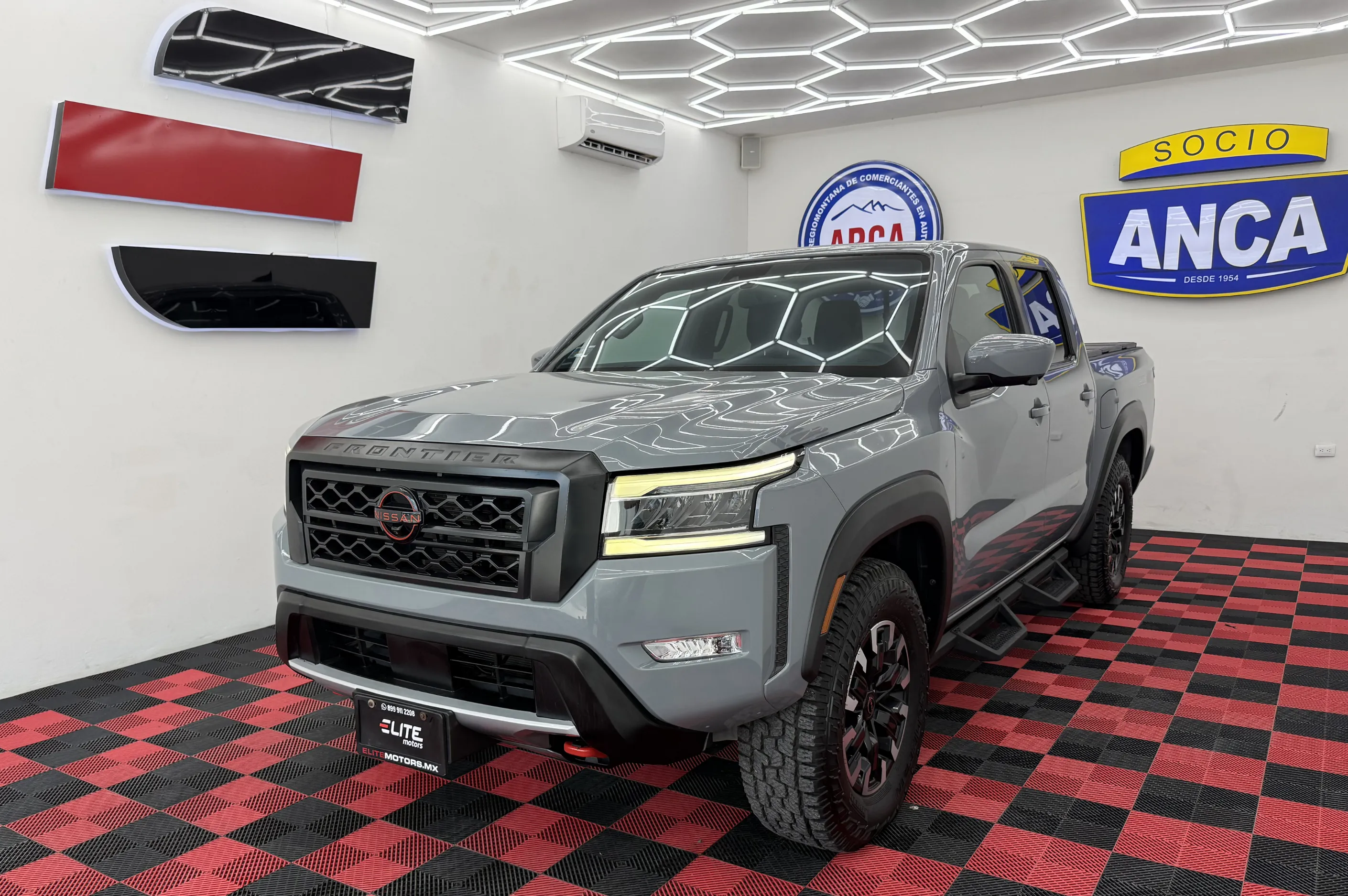 Nissan Frontier V6 PRO-4X TA 4X4 2022
