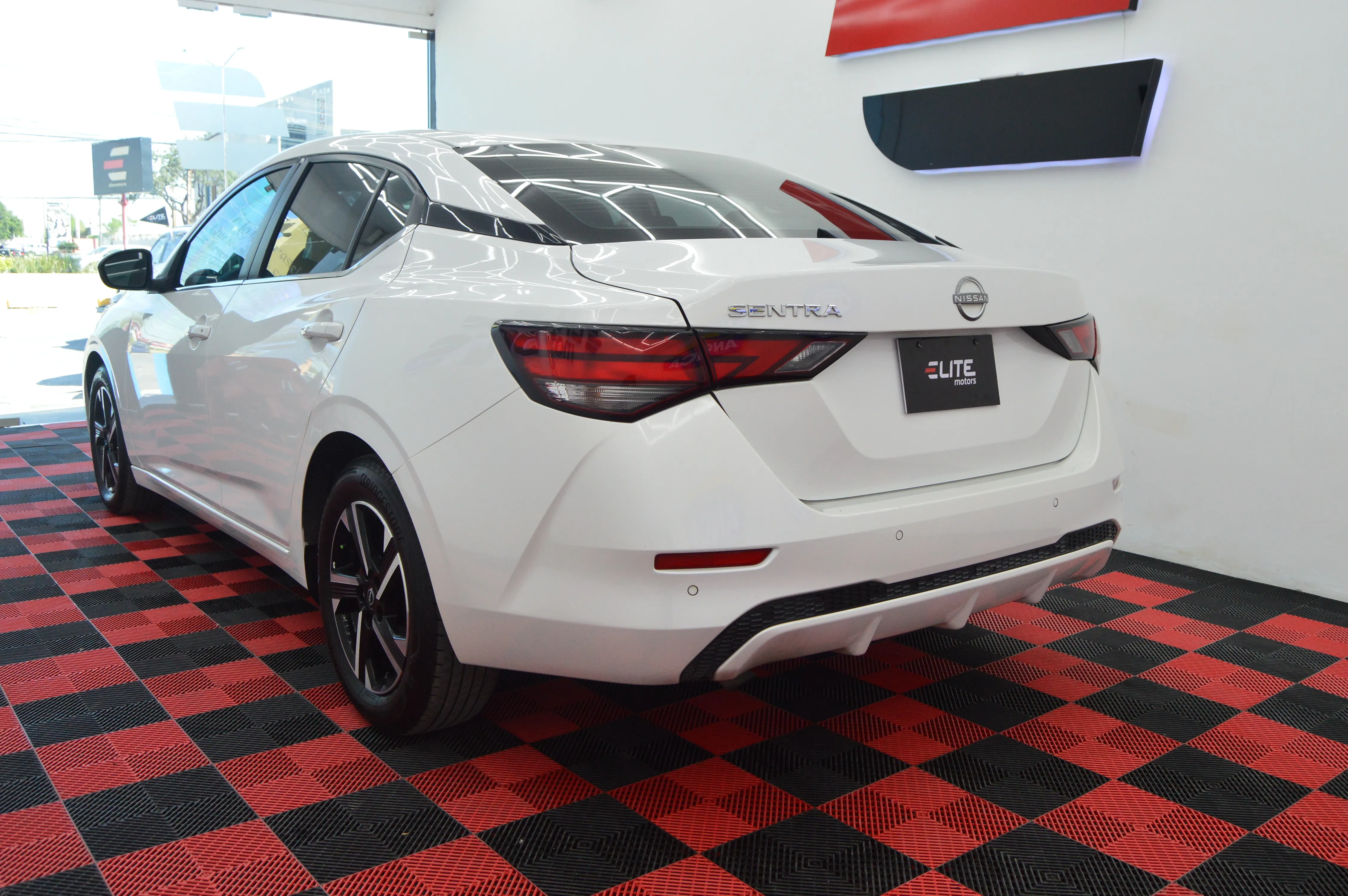Nissan SENTRA SENSE AT 2024