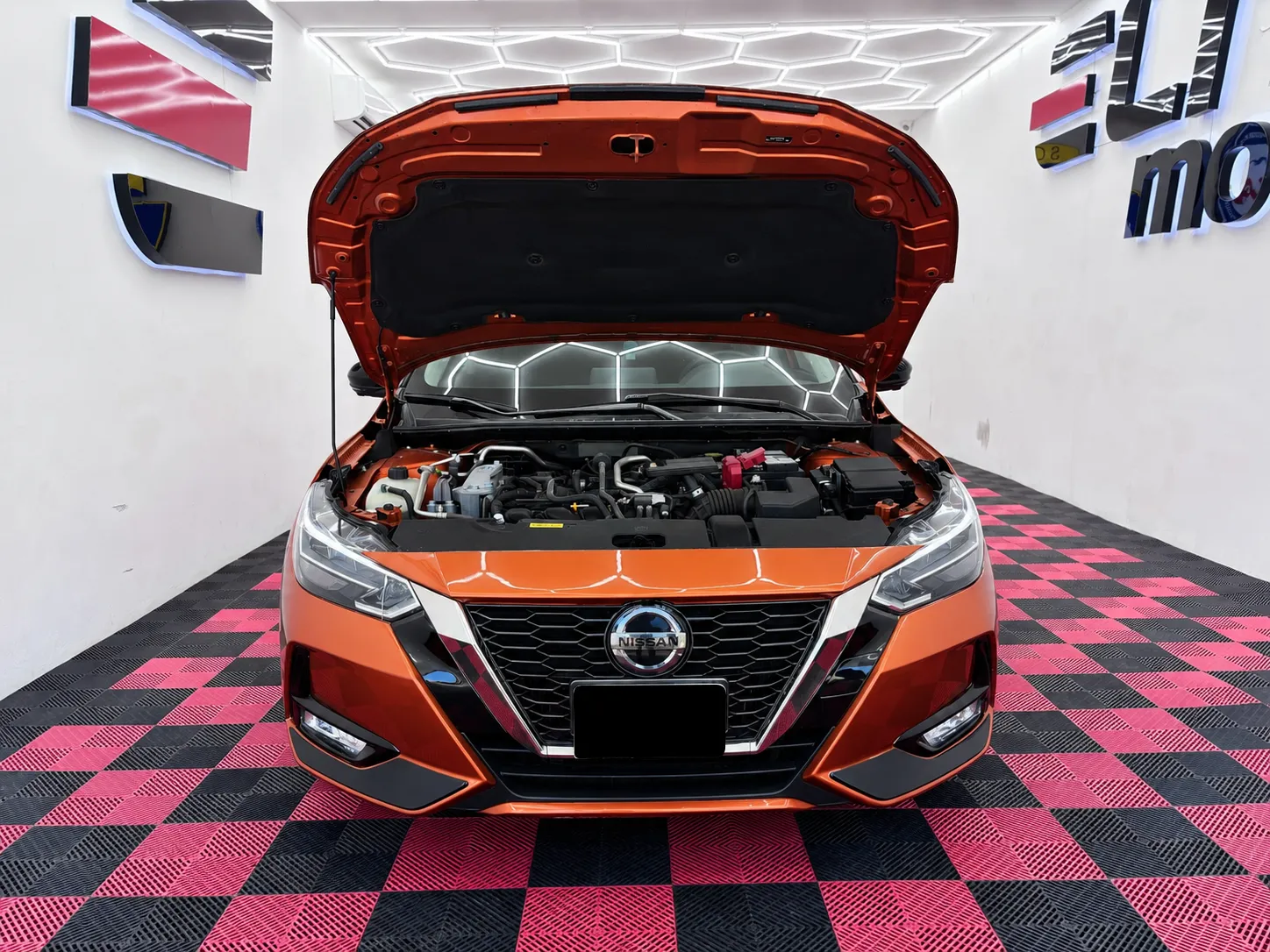 Nissan SENTRA SR CVT 2020